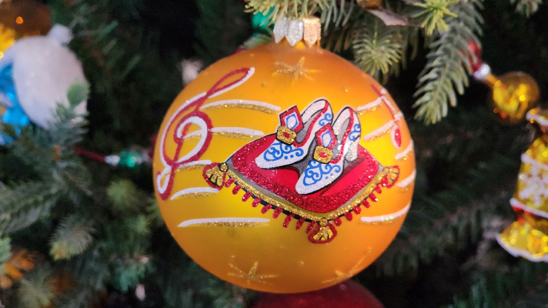 клин, чайковский, клинское подворье, музей елочных игрушек,