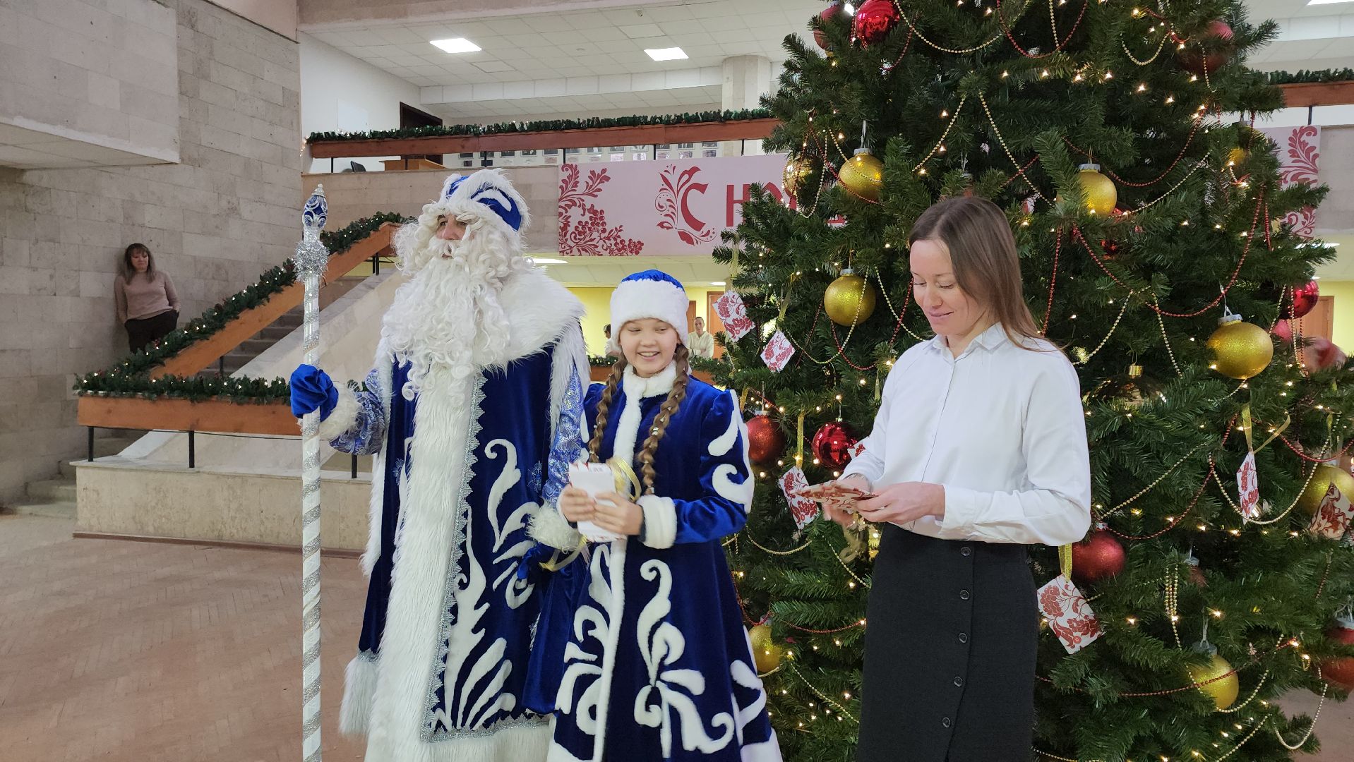 кашира, новый год, благотворительная акция, елка желаний, дети, многодетная семья,