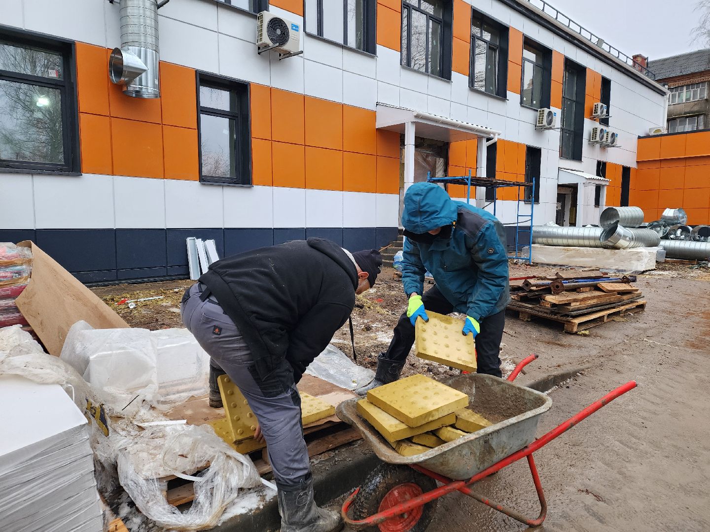 чехов, улица ильича 34а, детсад, дошкольное отделение, лицей 4, капитальный ремонт, реконструкция, капремонт здания, замена кровли, фасадные работы, облицовка, композитные панели, утепление, гидроизоляция,  новые пластиковые окна, обновление входных групп, благоустройство территории, госпрограмма московской области, социальные объекты,