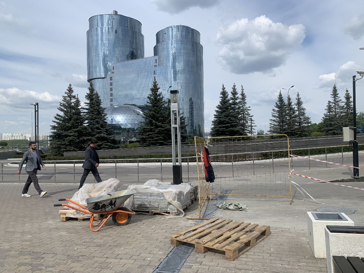 Благоустройство,Красногорск,цветы,подготовка к летнему сезону