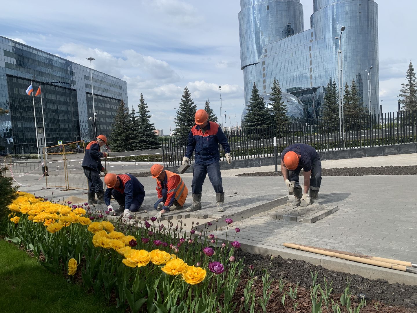 Благоустройство,Красногорск,цветы,подготовка к летнему сезону
