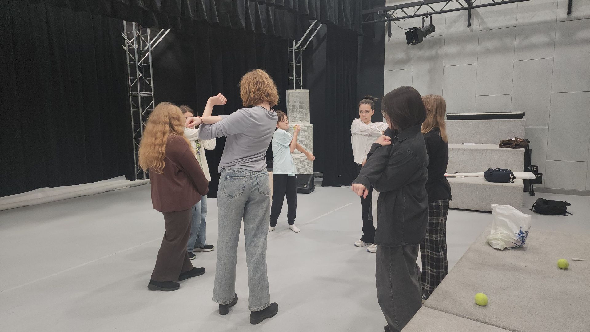 долгопрудный, детский технопарк, театральная студия, Евгений Шварц,  Снежная Королева, виртуальный актер,