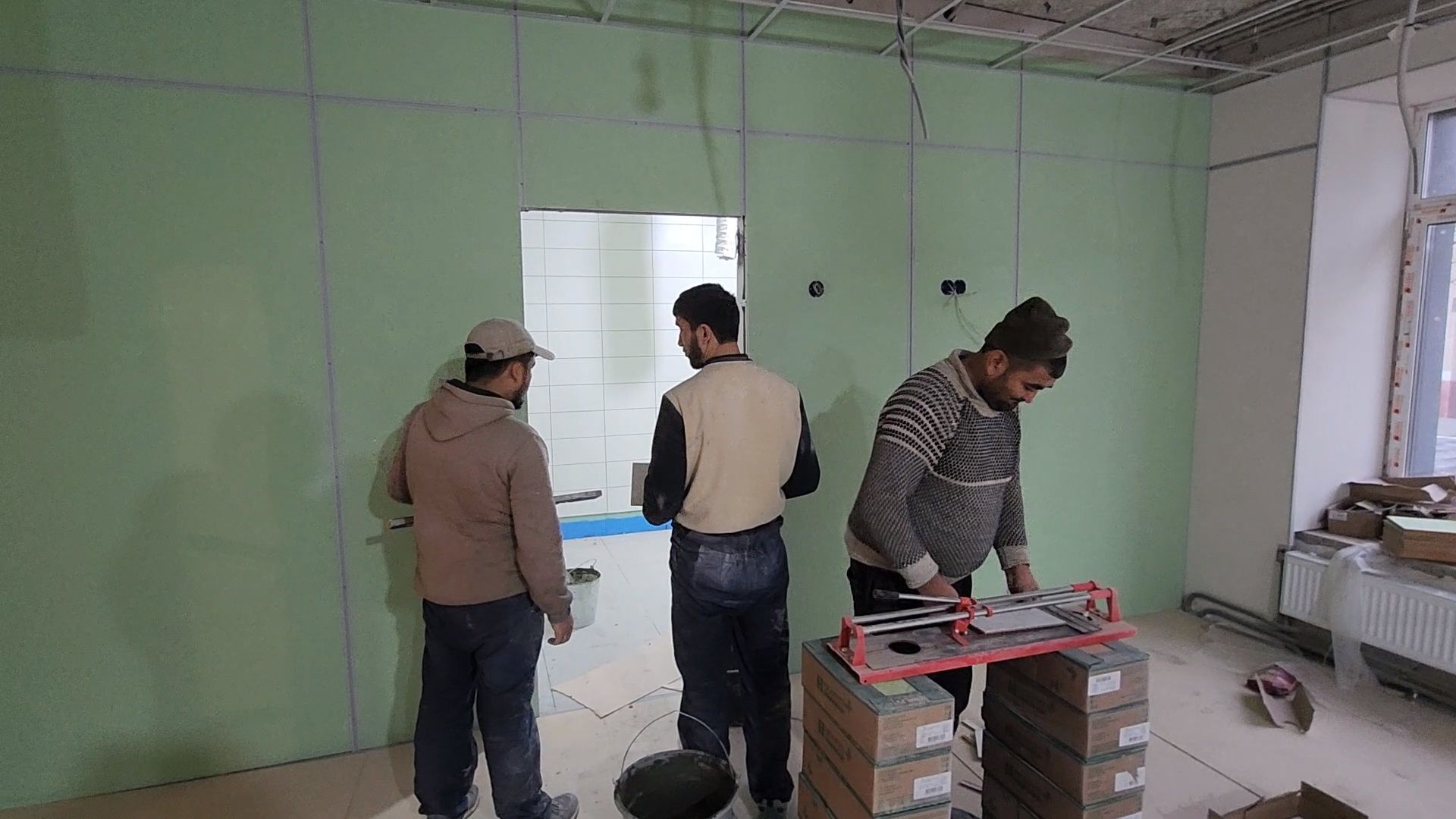 чехов,улица ильича 34а, детсад, дошкольное отделение, лицей 4, капитальный ремонт, капремонт здания, реконструкция, внутренняя отделка помещений, ремонт стен и потолков, замена окон и дверей, монтаж полов, радиаторы отопления, внутренние инженерные сети, слаботочные сети, укладка плитки,финишная отделка, госпрограмма московской области,