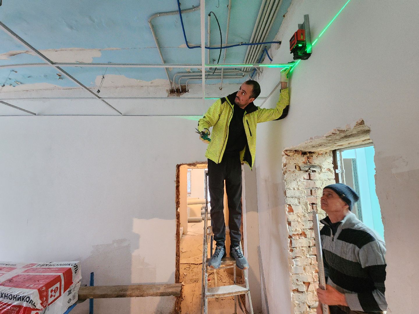 чехов,улица ильича 34а, детсад, дошкольное отделение, лицей 4, капитальный ремонт, капремонт здания, реконструкция, внутренняя отделка помещений, ремонт стен и потолков, замена окон и дверей, монтаж полов, радиаторы отопления, внутренние инженерные сети, слаботочные сети, укладка плитки,финишная отделка, госпрограмма московской области,