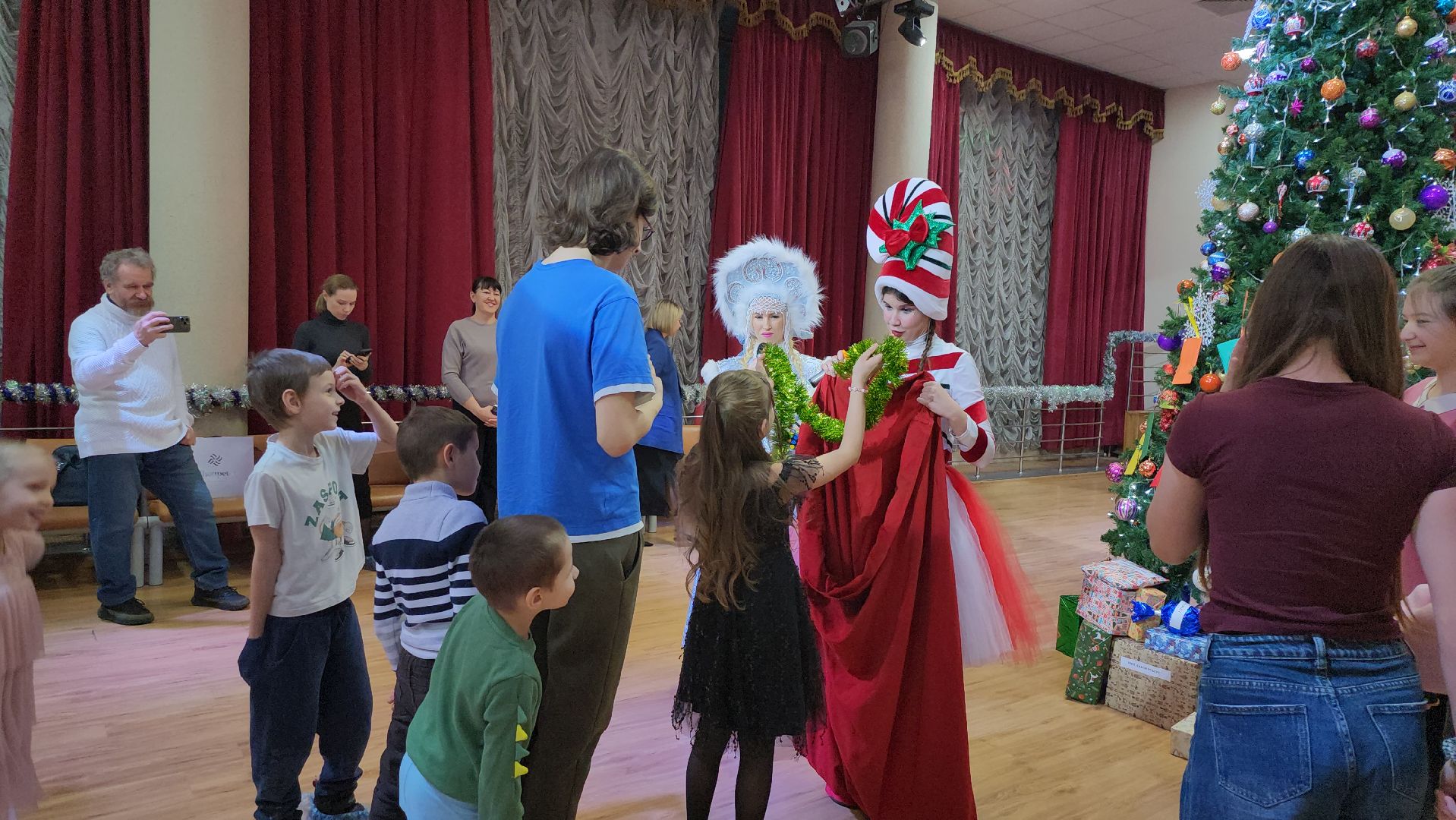 красногорск, петрово-дальнее, елка желаний,