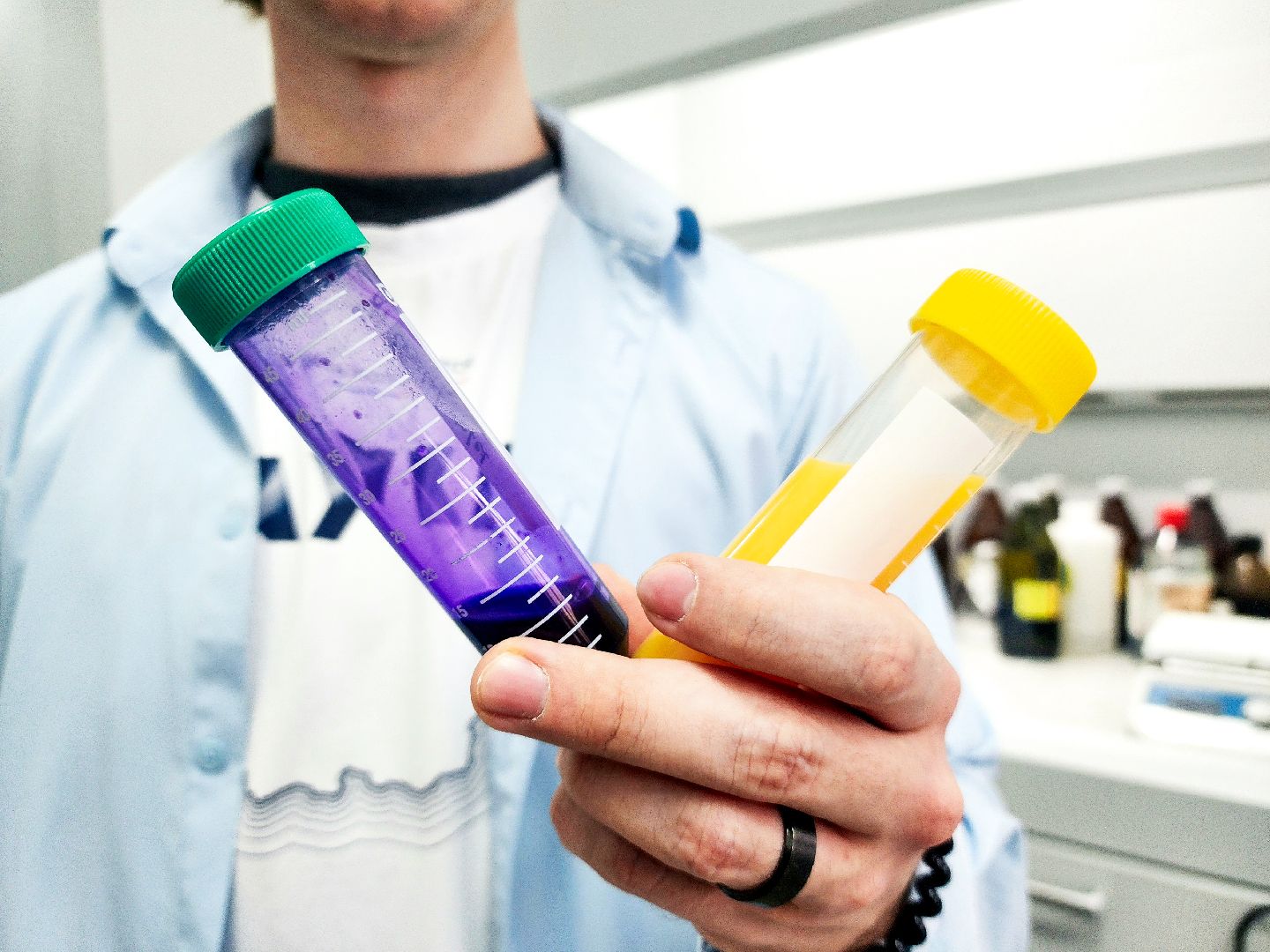 Пцущино, премия губернатора московской области, ученые,  серпухов, молодые ученые,