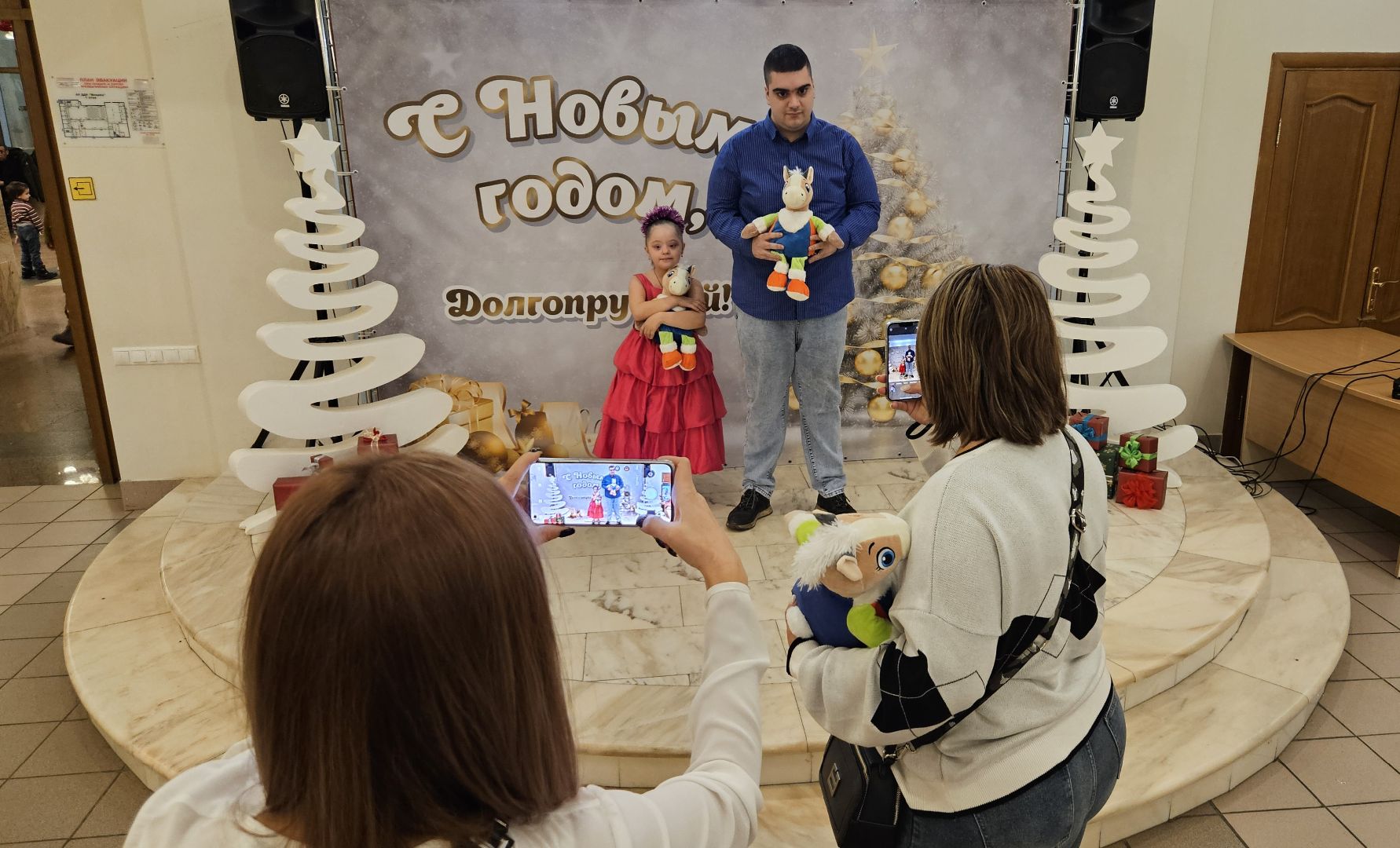 долгопрудный, дк вперед, елка главы округа, новогодний праздник для детей,