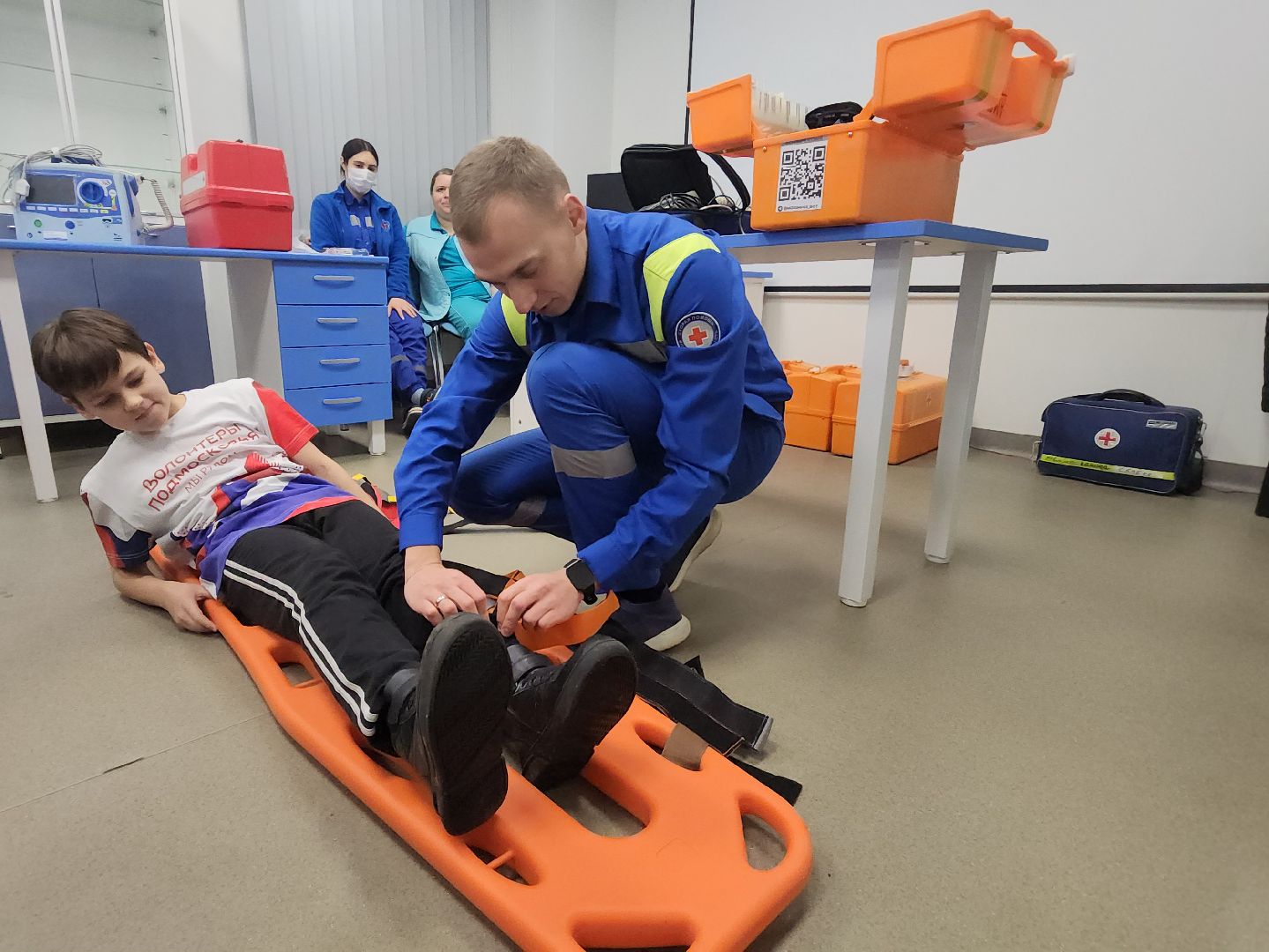 кашира, скорая помощь, волонтеры подмосковья, экскурсия, школьники,