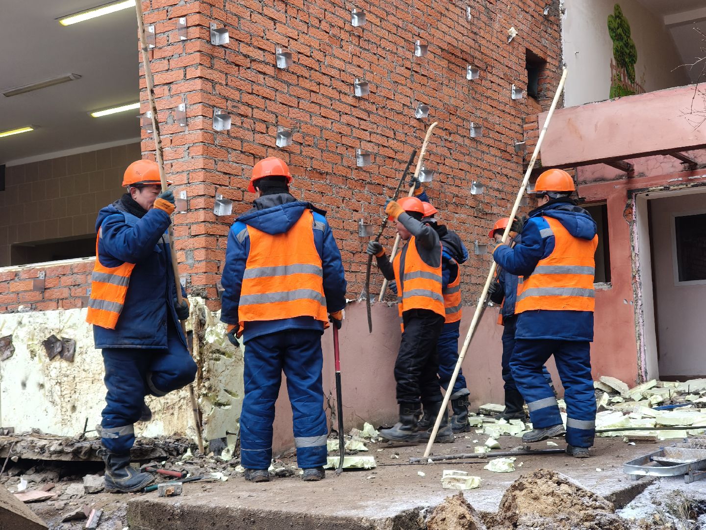внииссок,стройка детсада, детский сад, демонтаж здания,