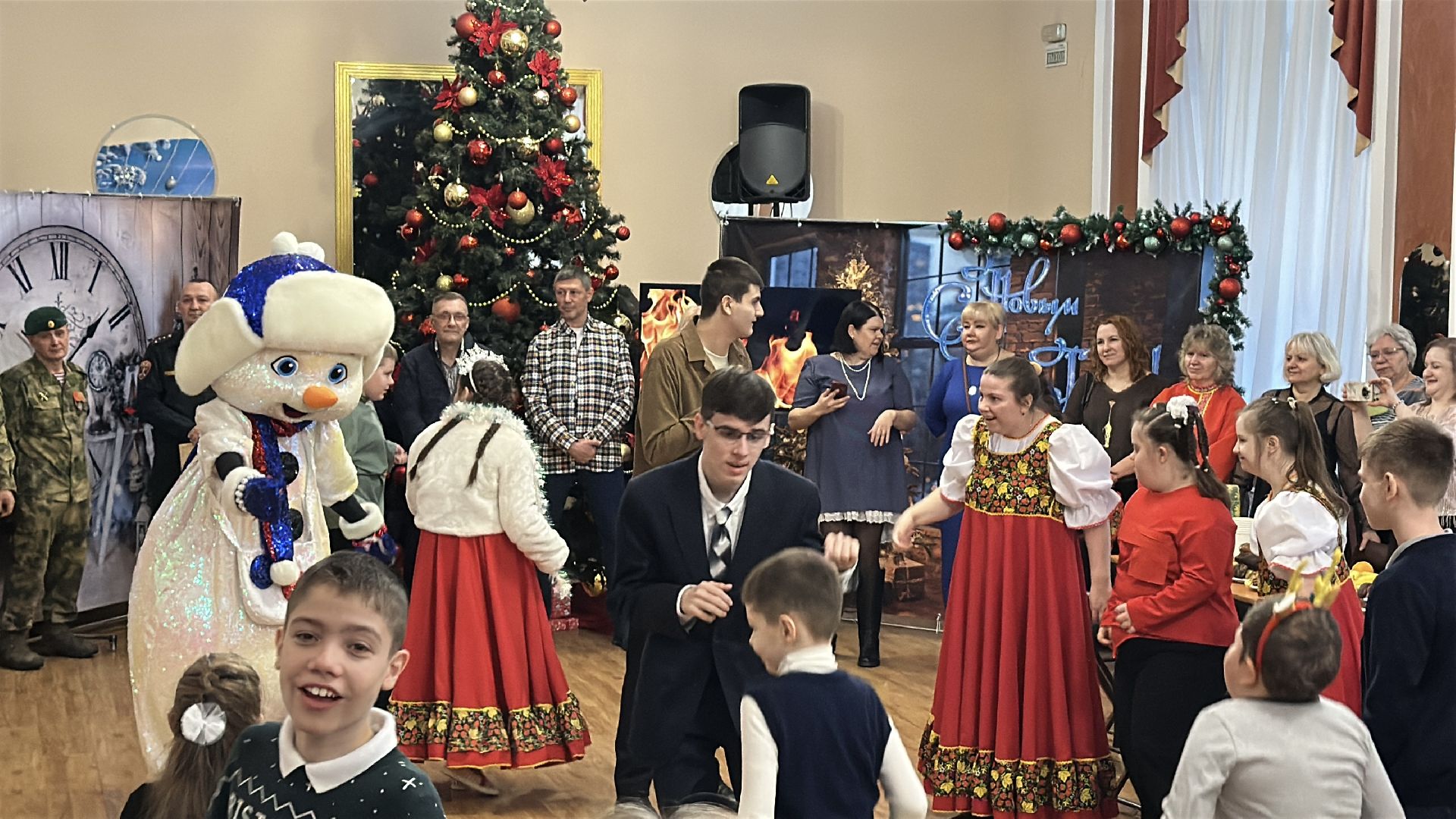 дети с особенностями развития, пушкино, пушкинский городской округ, елка для детей,