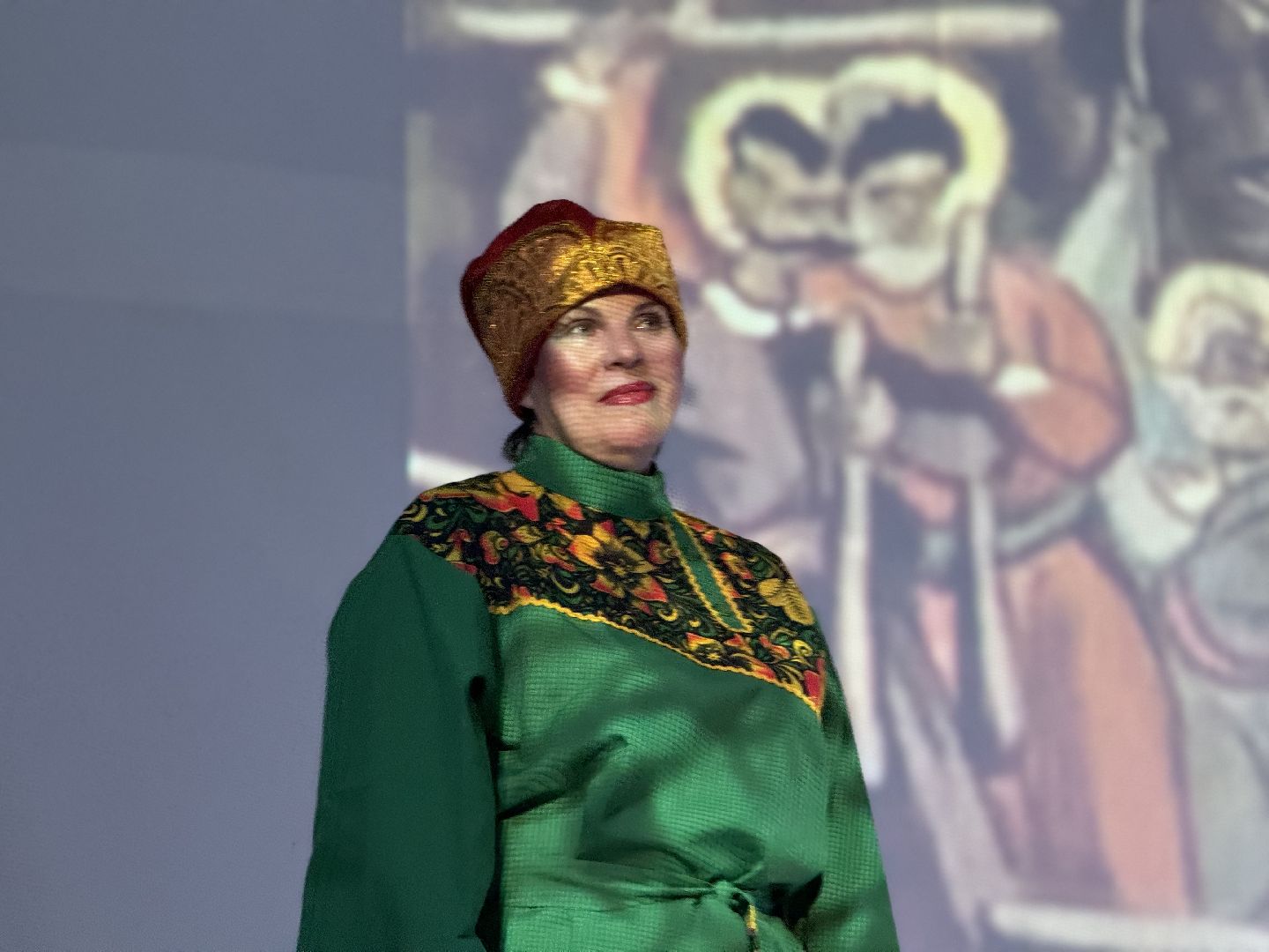 елка на воде, ленинский городской округ, новогоднее шоу , дельфин ,