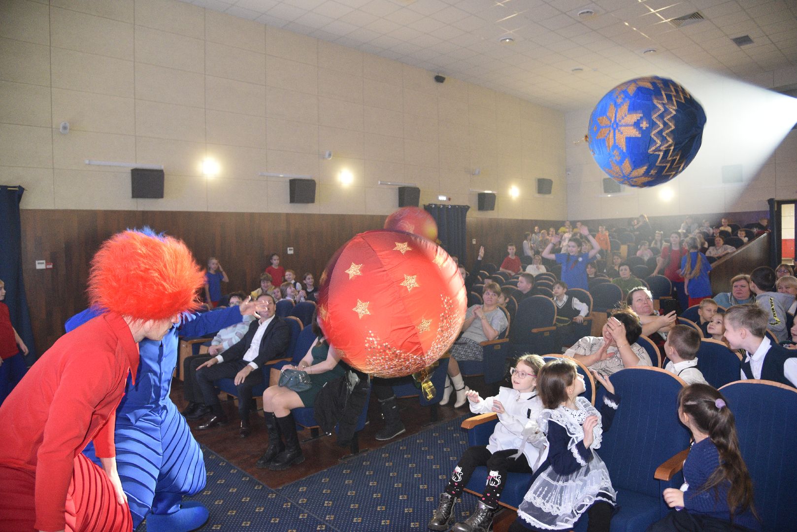 лотошино, лотошинский цдк, новый год, сказка,