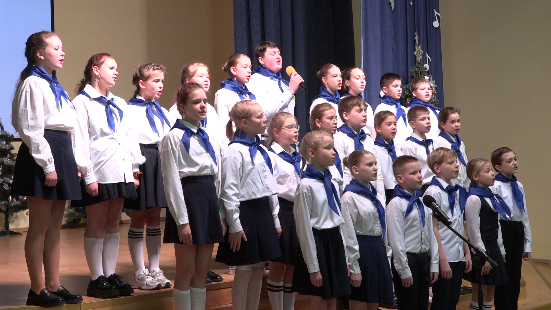 поющее подмосковье, власиха школа попова,  власиха школа перспектива, поющие хором, областной фестиваль,