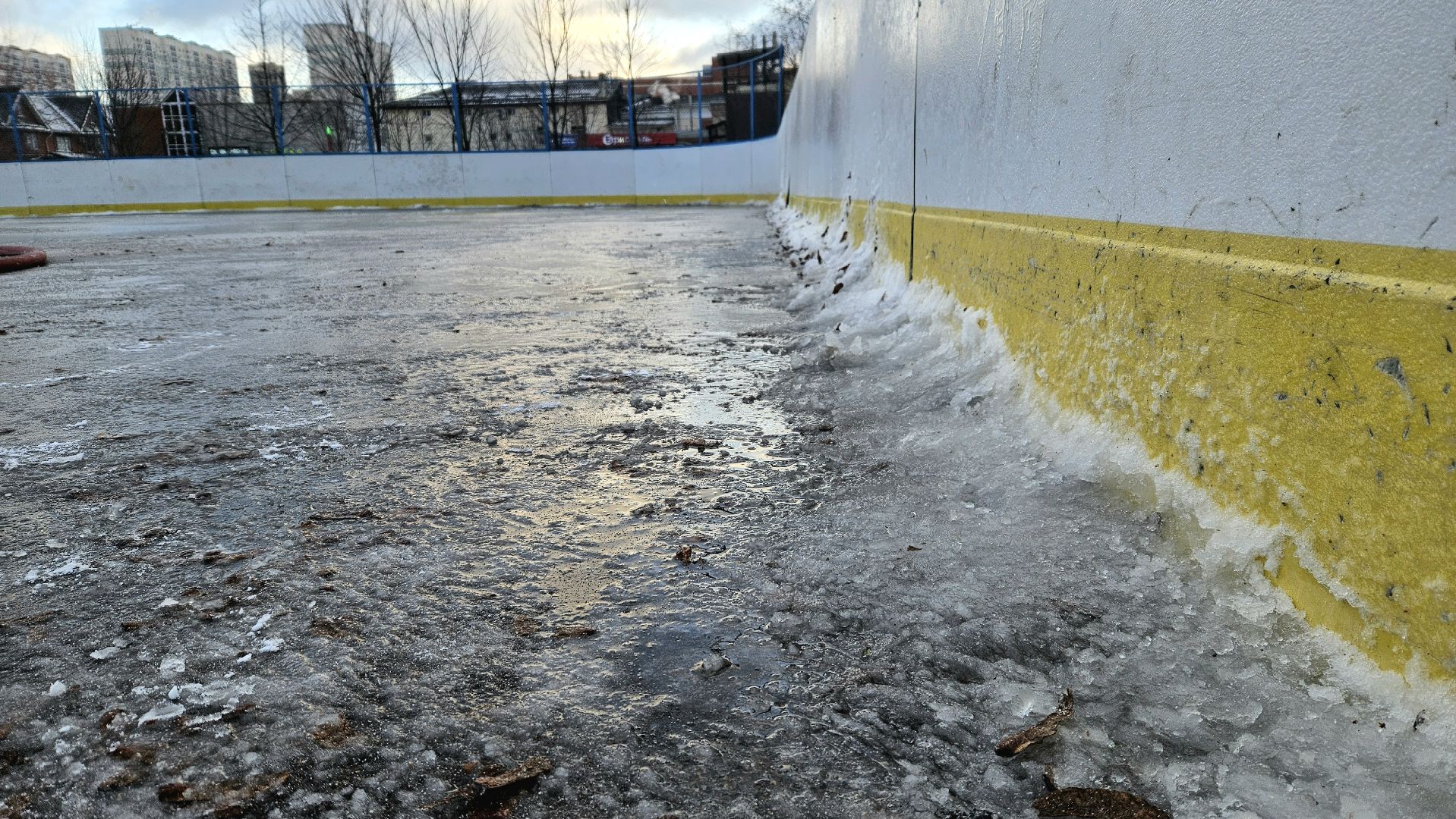 долгопрудный,  лед, ледовый каток, зима в подмосковье, зима в подмосковье 2025, центральный парк победы,