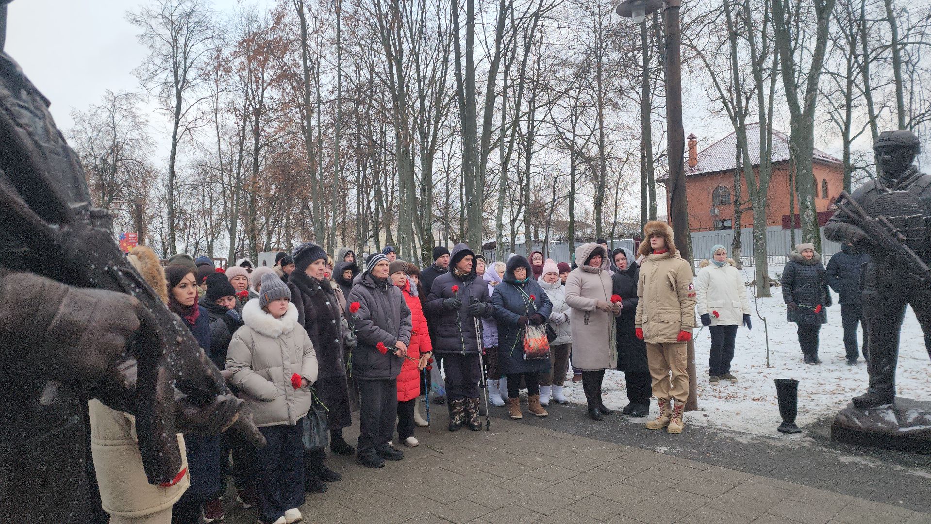 Зарайск, Открытие памятников погибшим в СВО, Новые памятники на аллее славы ДК Леонова, герои сво,