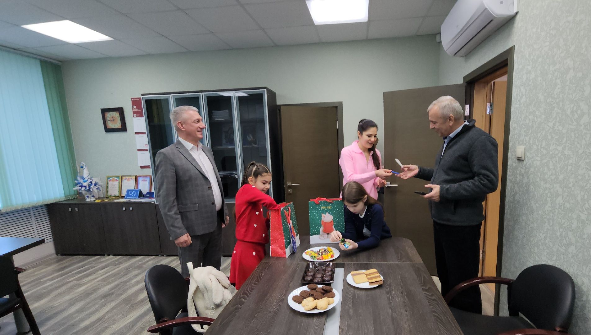 серпухов, елка желаний в серпухове, газпром теплоэнерго мо,