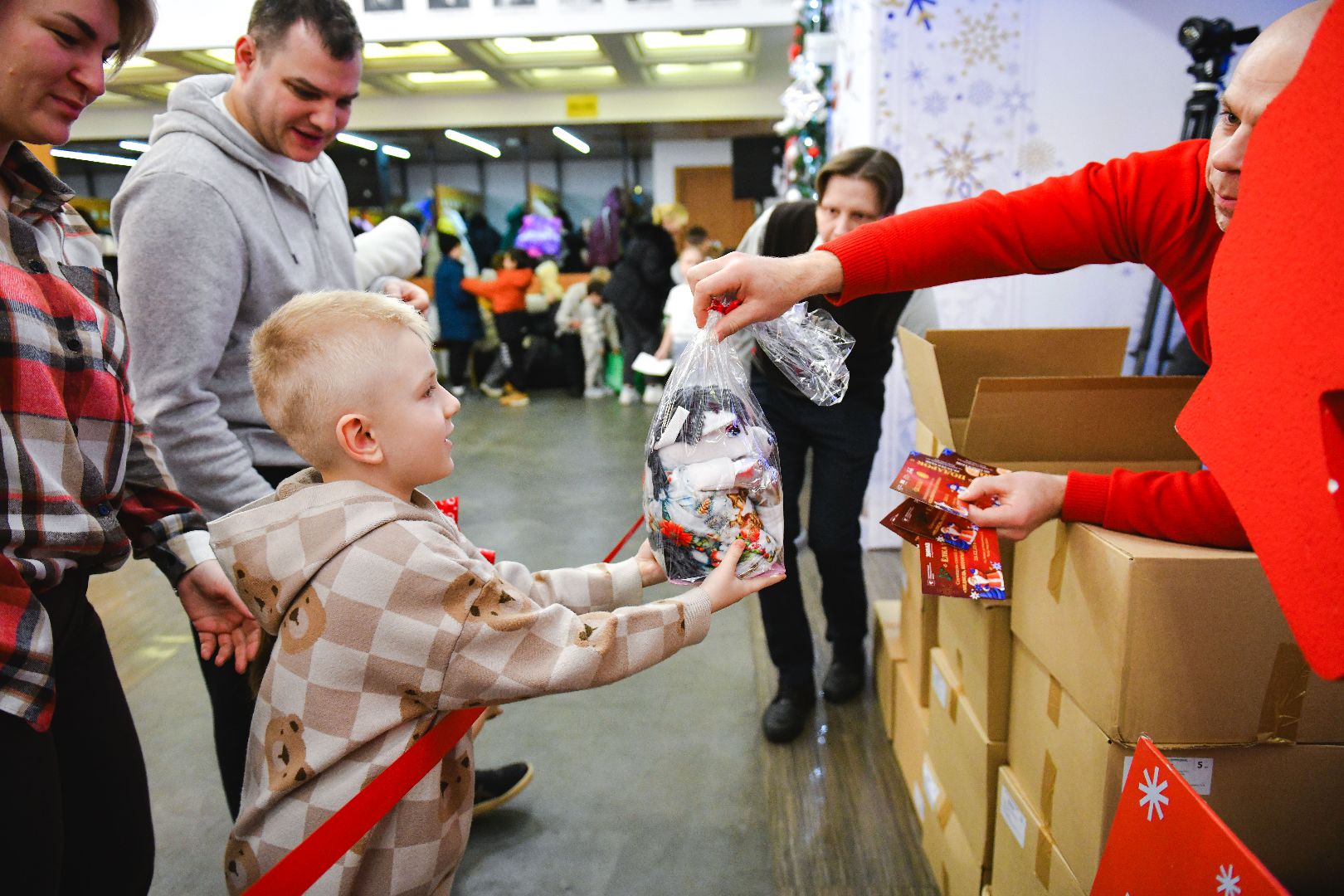 елка, сказка, подарки,