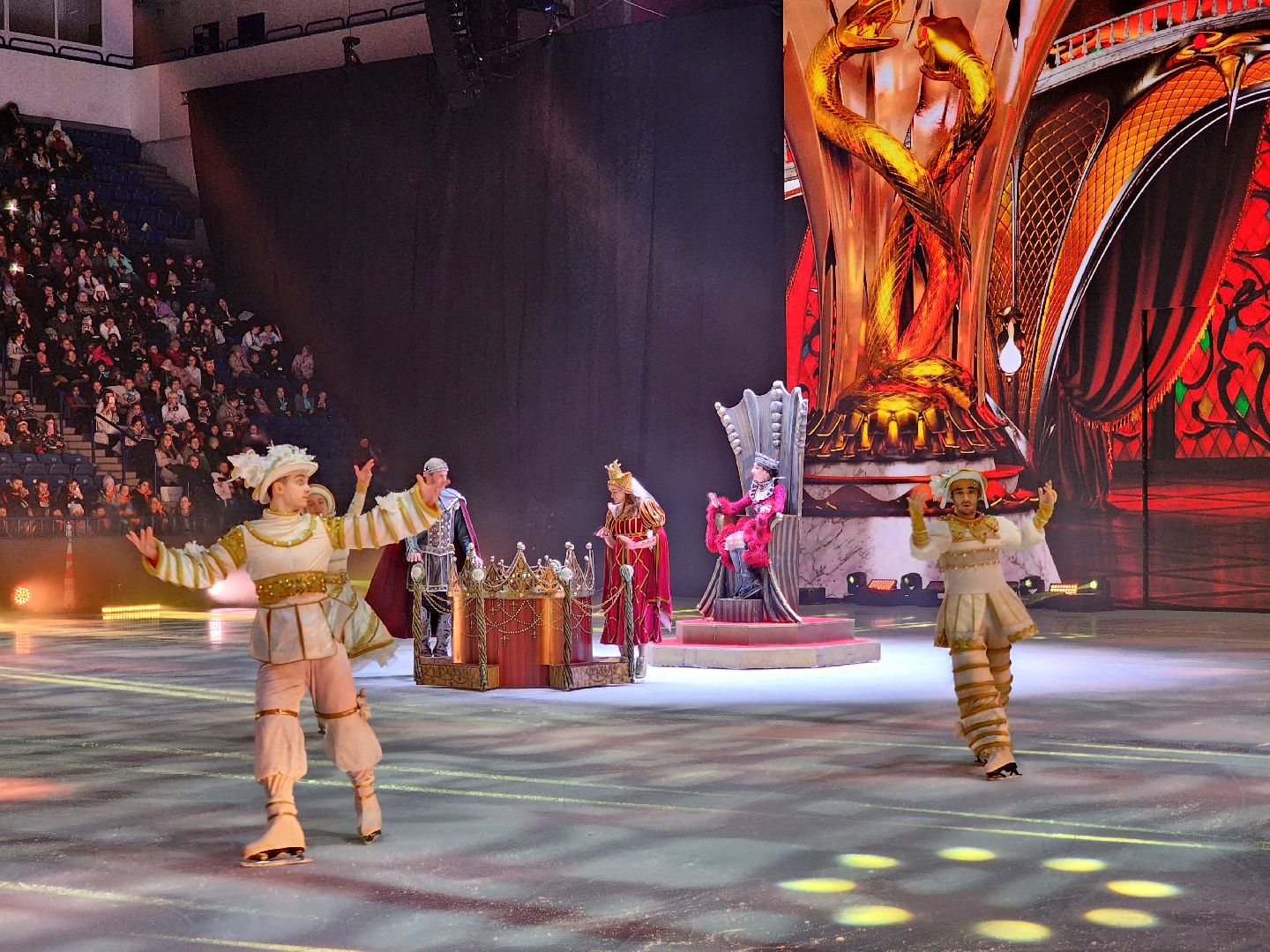 Подольск , ледовое шоу, татьяна навка, губернаторская елка,