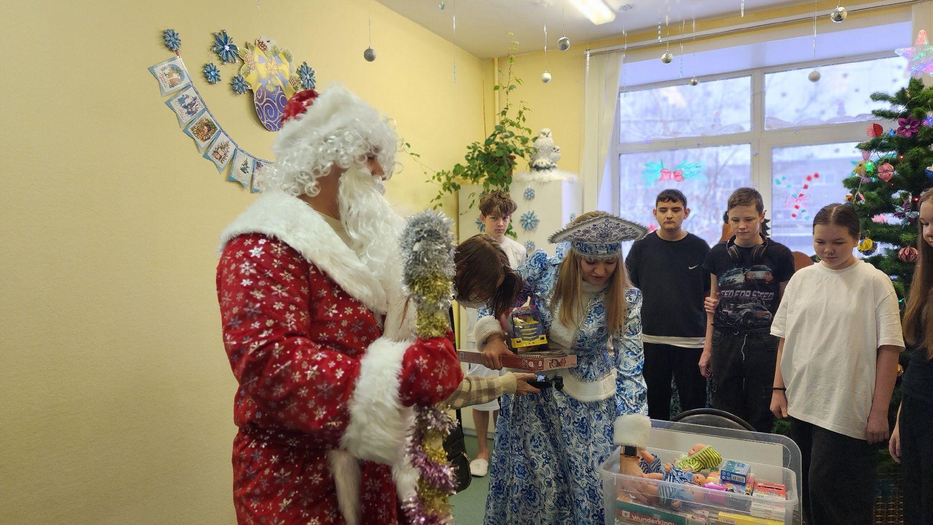 клин, детская больница, дети, дед мороз, единая россия ,