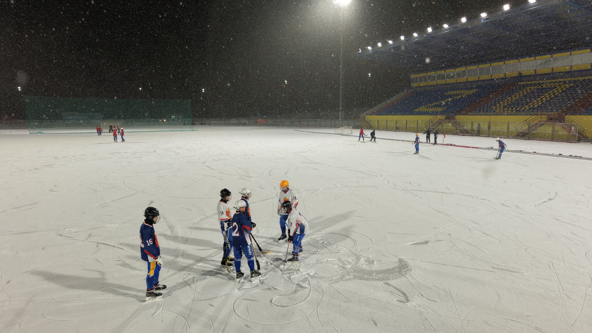 видео с коптера,елка в красногорске, каток в красногорске, новый год в подмосковье,
