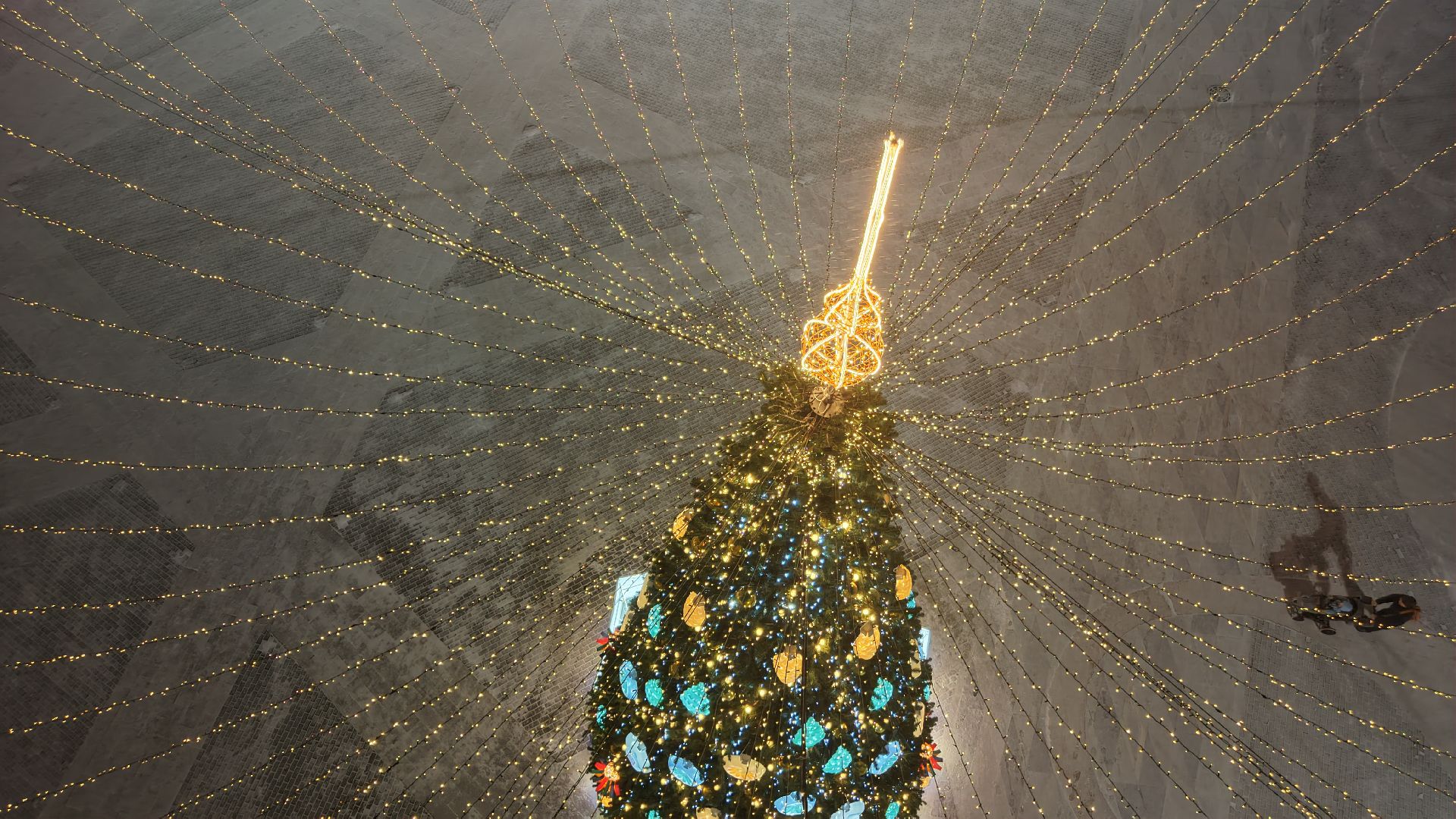 видео с коптера,елка в красногорске, каток в красногорске, новый год в подмосковье,