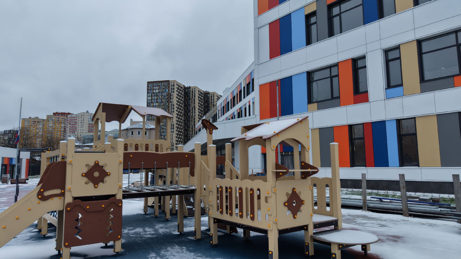 видео с коптера, школа в павшинской пойме, новая школа в красногорске,