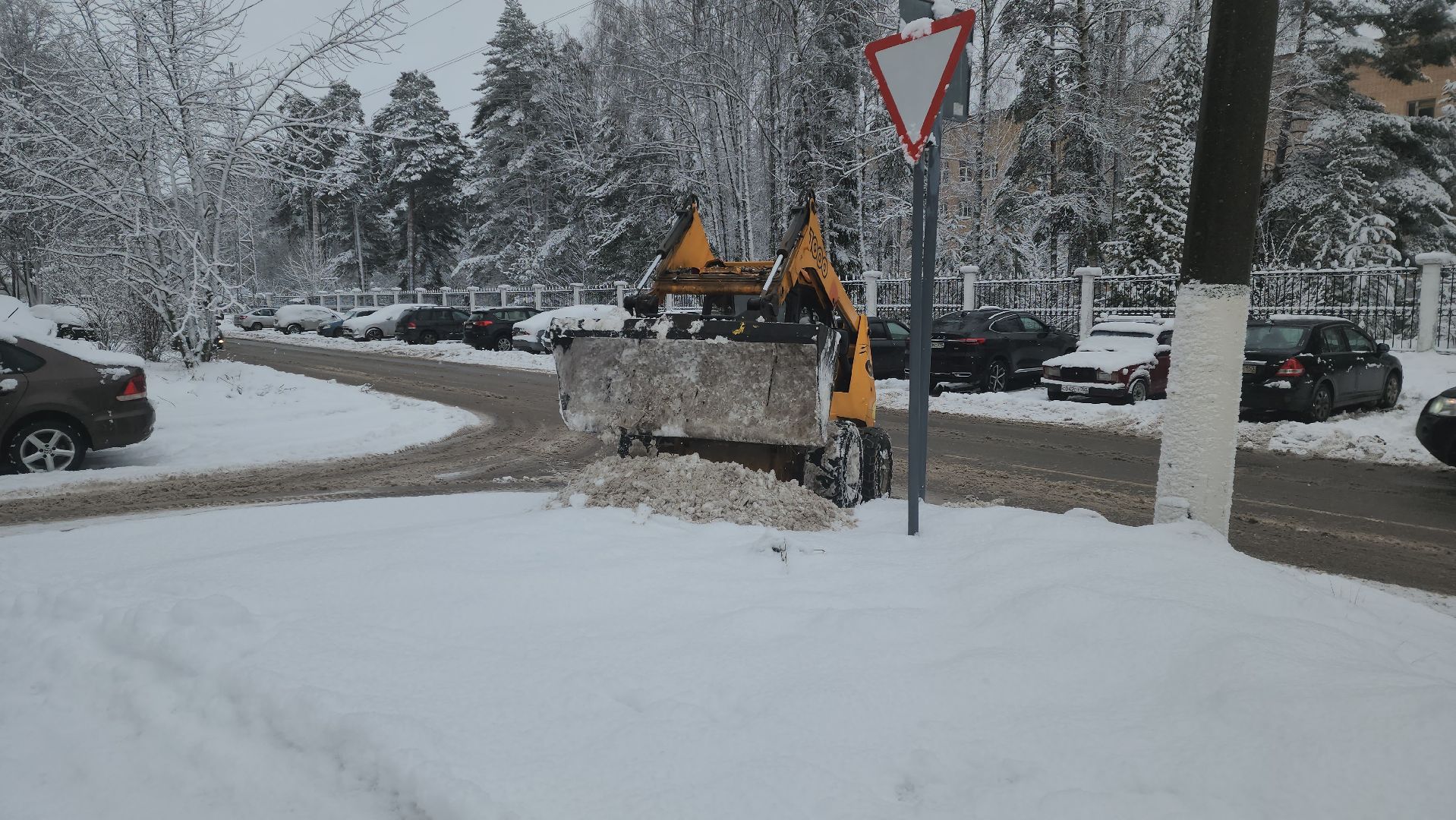 красноармейск, городской округ пушкинский, ликвидация последствий снегопада, уборка снега,