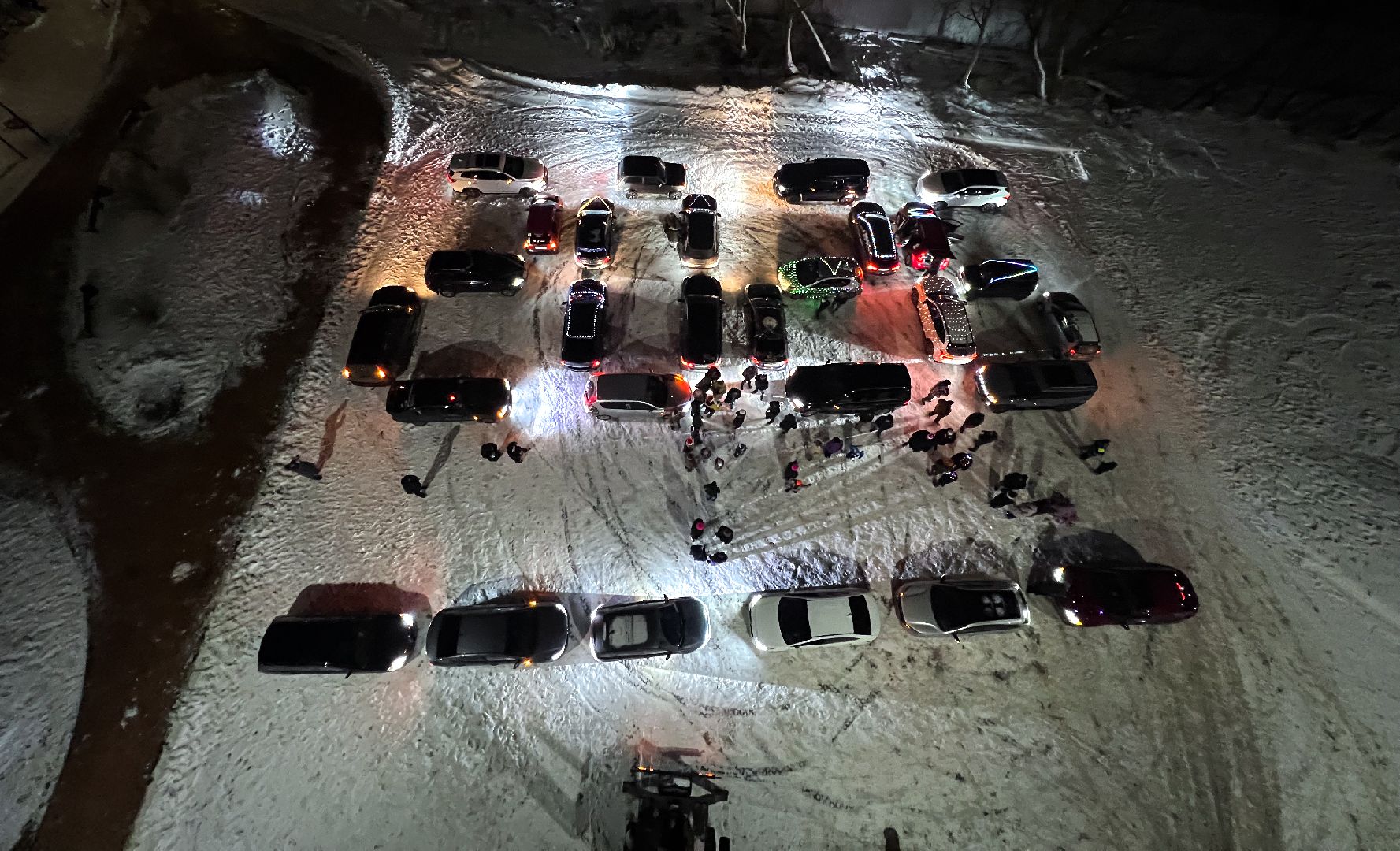 бронницы, новогодний флешмоб в бронницах, бронницкие автомобилисты,