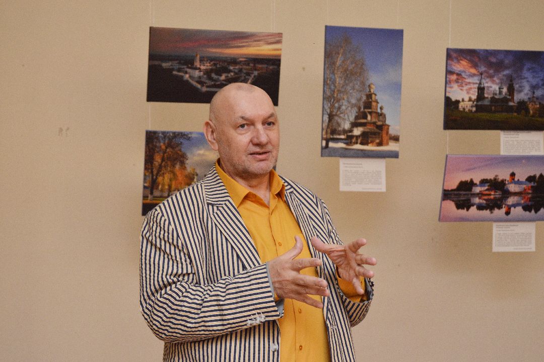 помощь Донбассу, фотохудожник, сладкие подарки, Фрязино