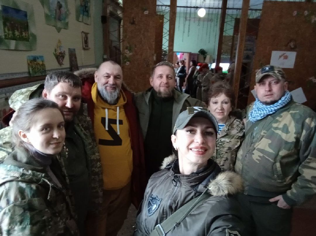 помощь Донбассу, фотохудожник, сладкие подарки, Фрязино