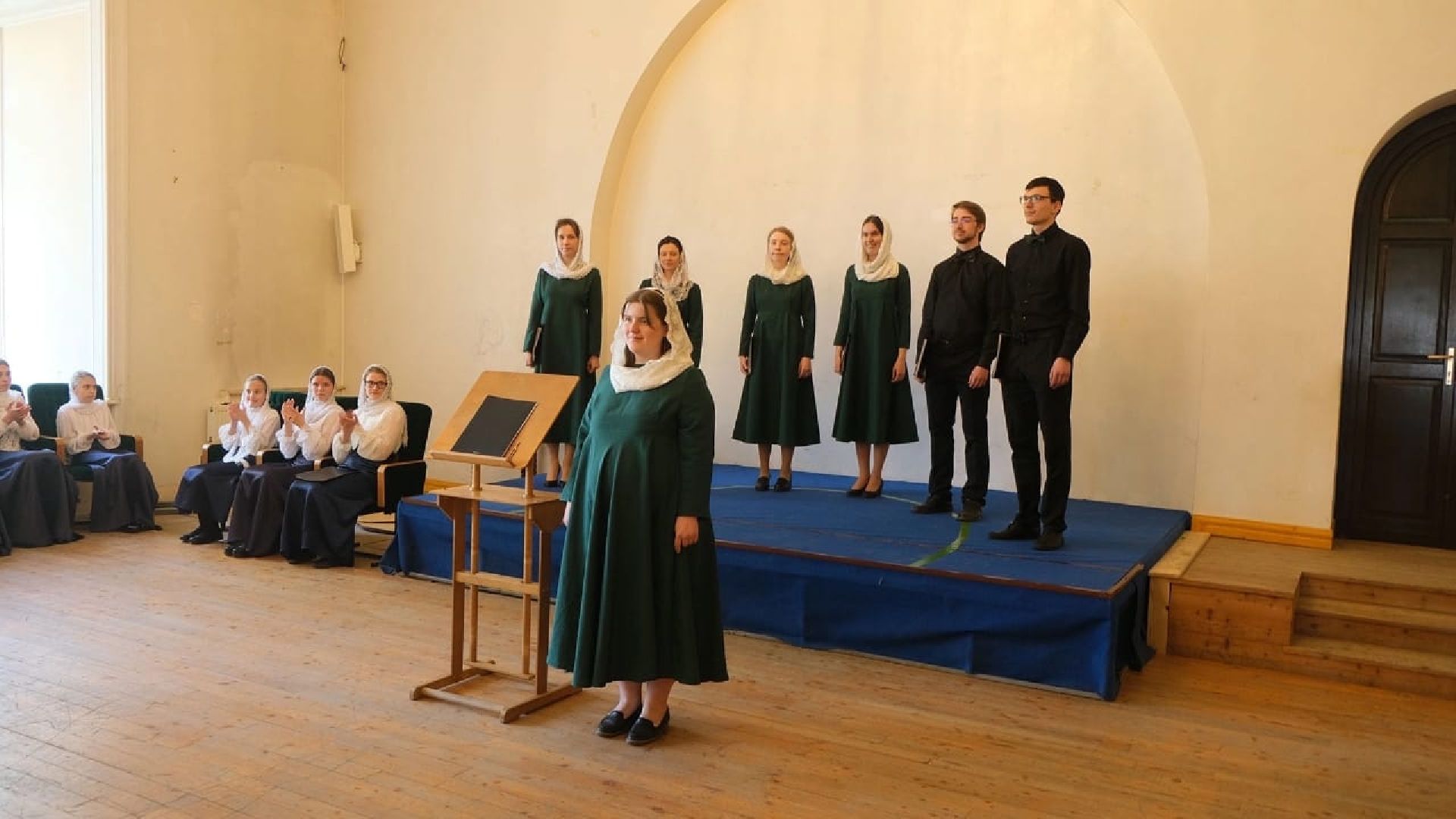 Звенигород, Саввино-Сторожевский монастырь, Благочинный Николай Курдов, фестиваль духовной музыки, молодёжный ансамбль