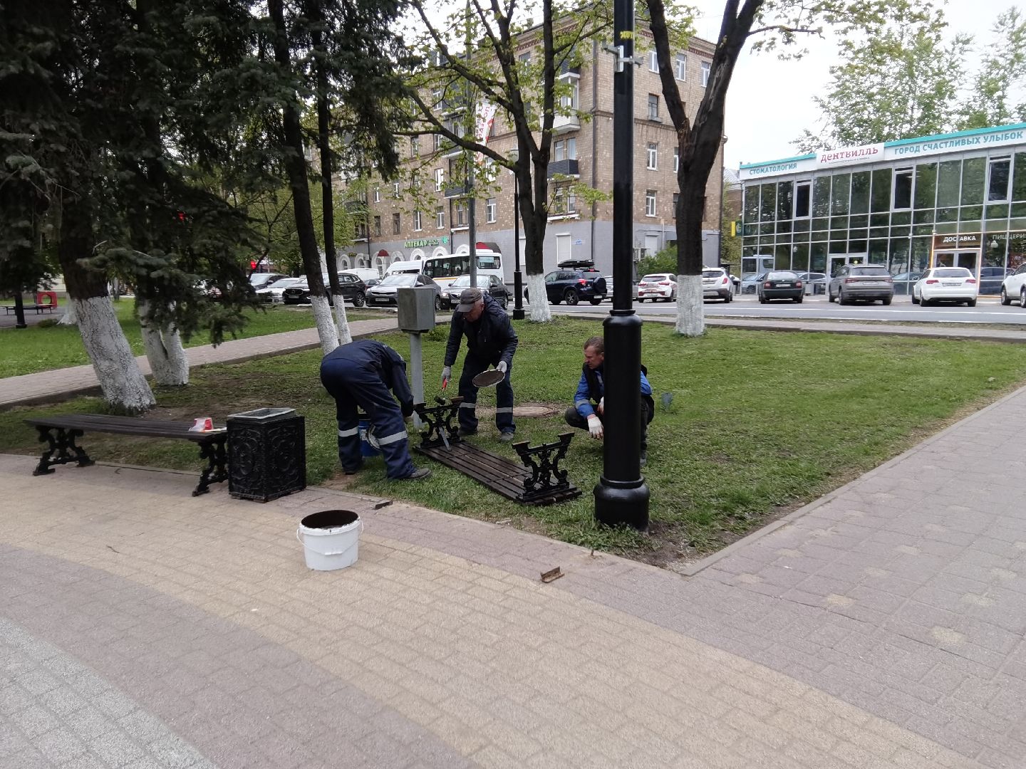 Балашиха, благоустройство, скамейки, детские площадки, порядок в городе, мобильная бригада, срочные заявки от жителей