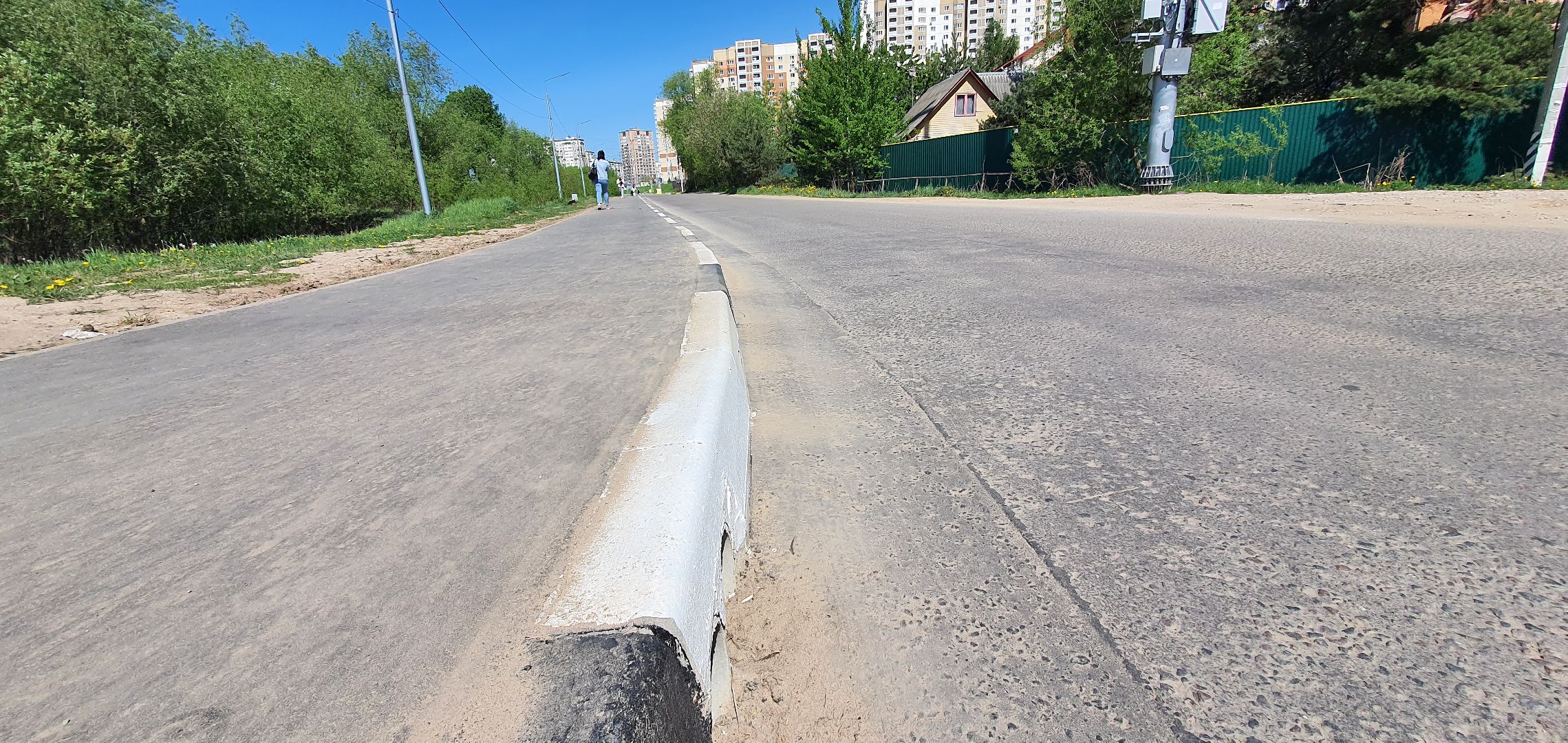 Домодедово Таун, тротуар