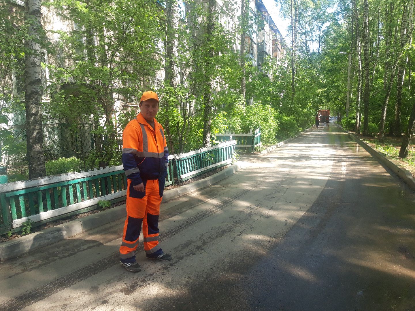 двор, доброе дело,