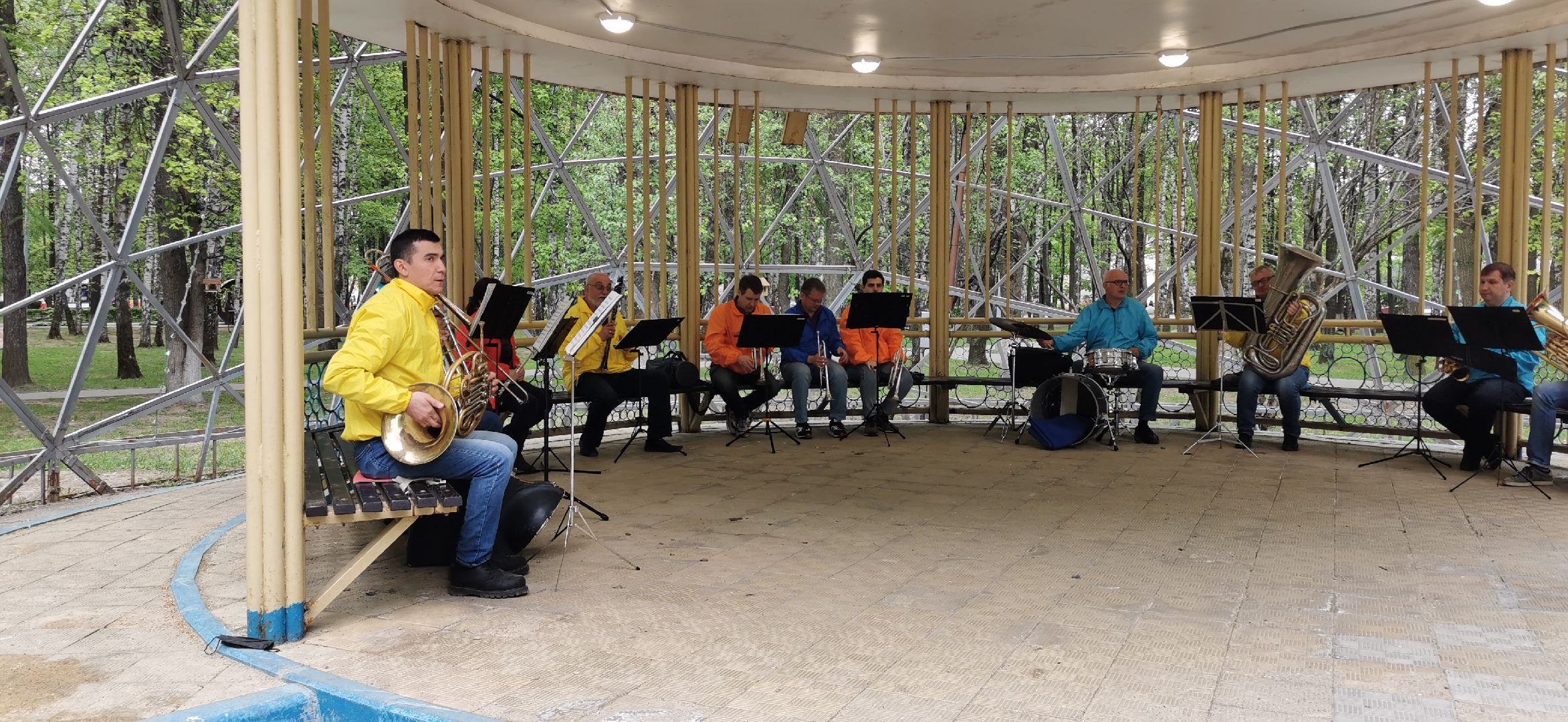 танцы, парки,