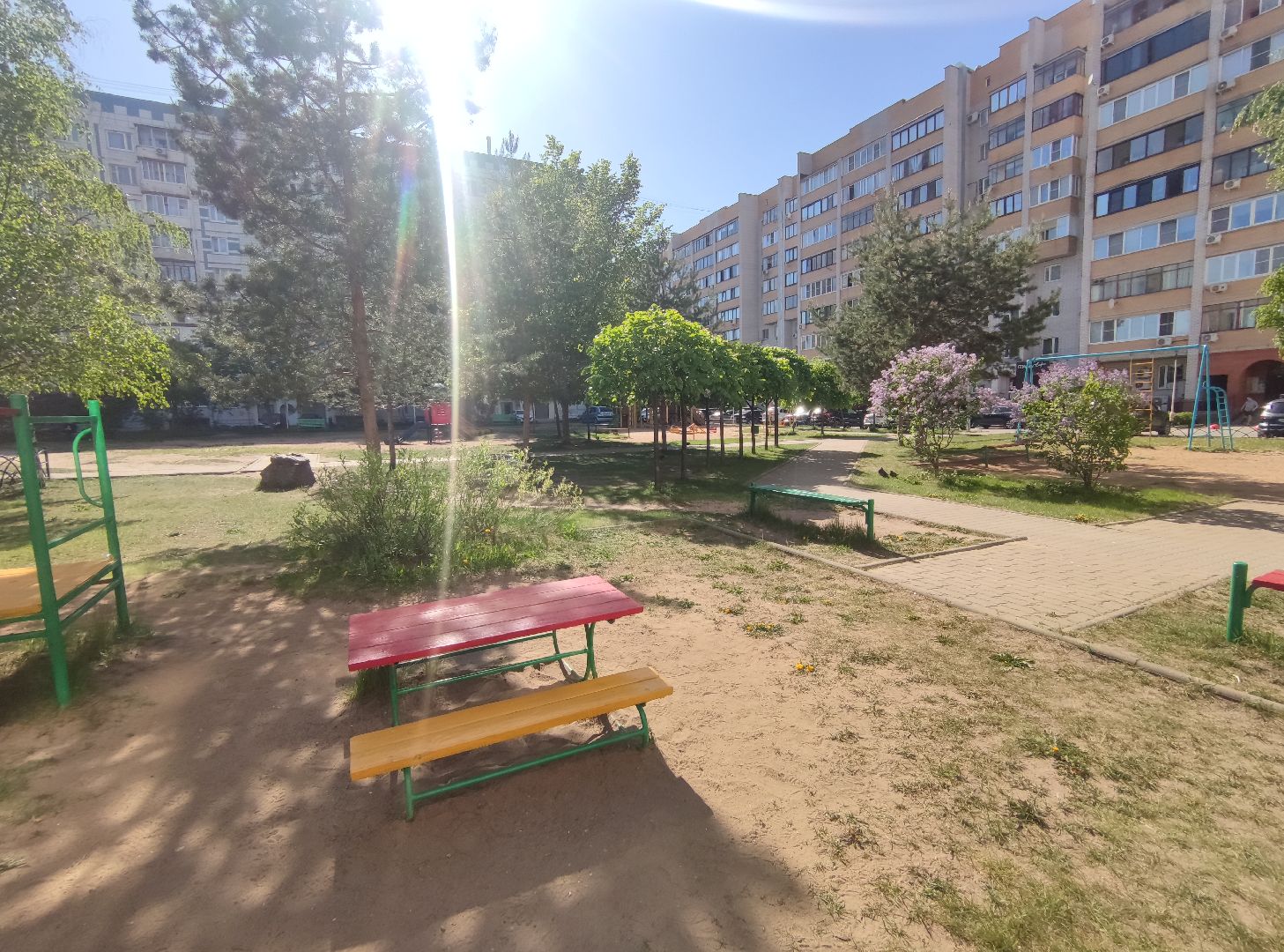 покос травы, двор, Дубна