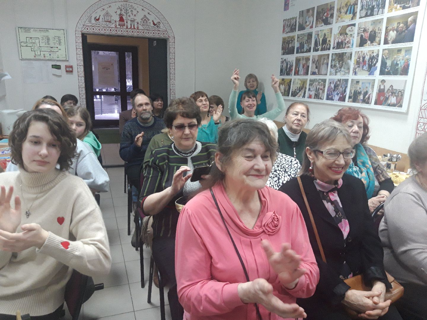 Пушкино, общество