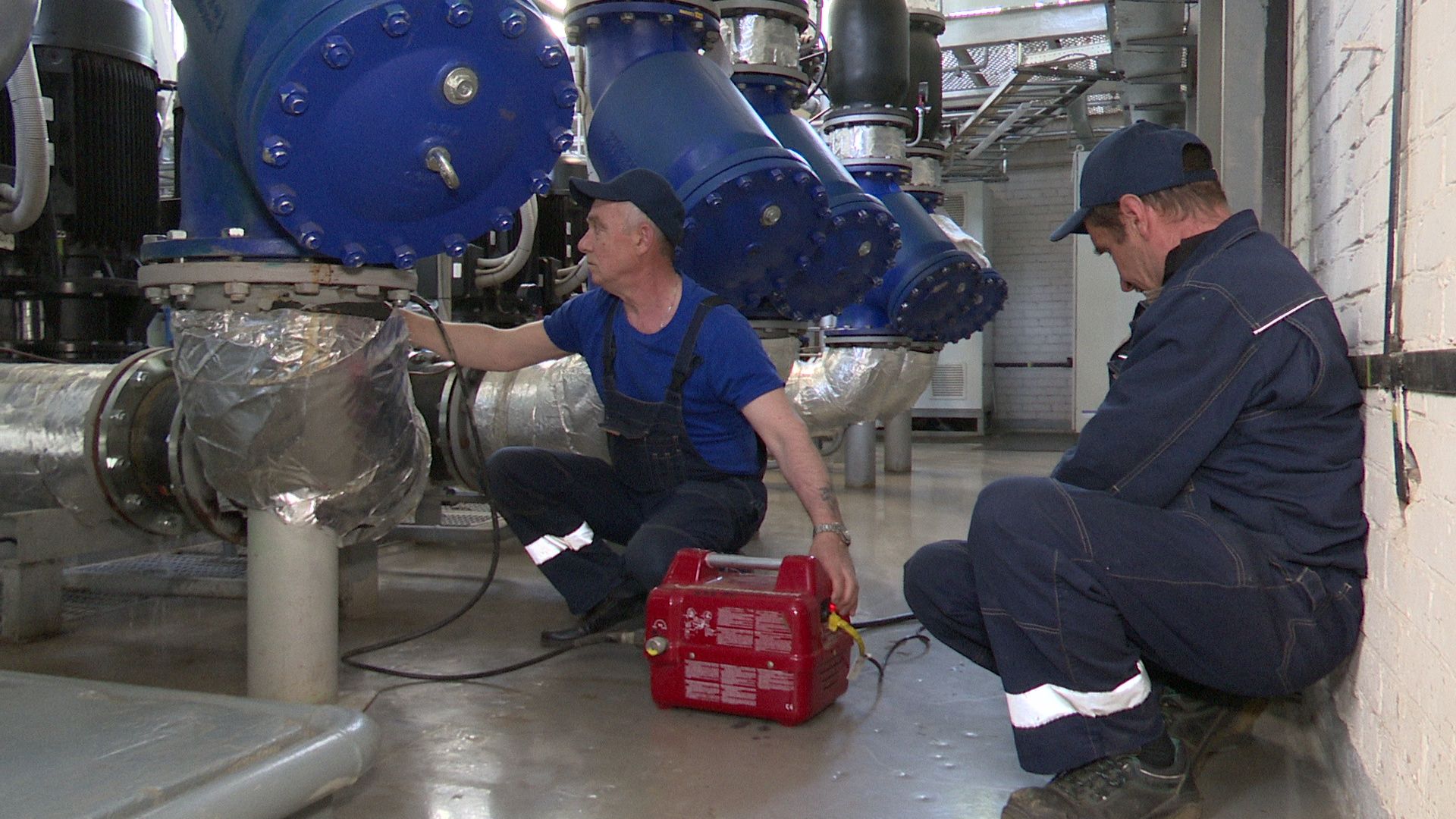 Реутов, ЖКХ, горячая вода, вода из тазика