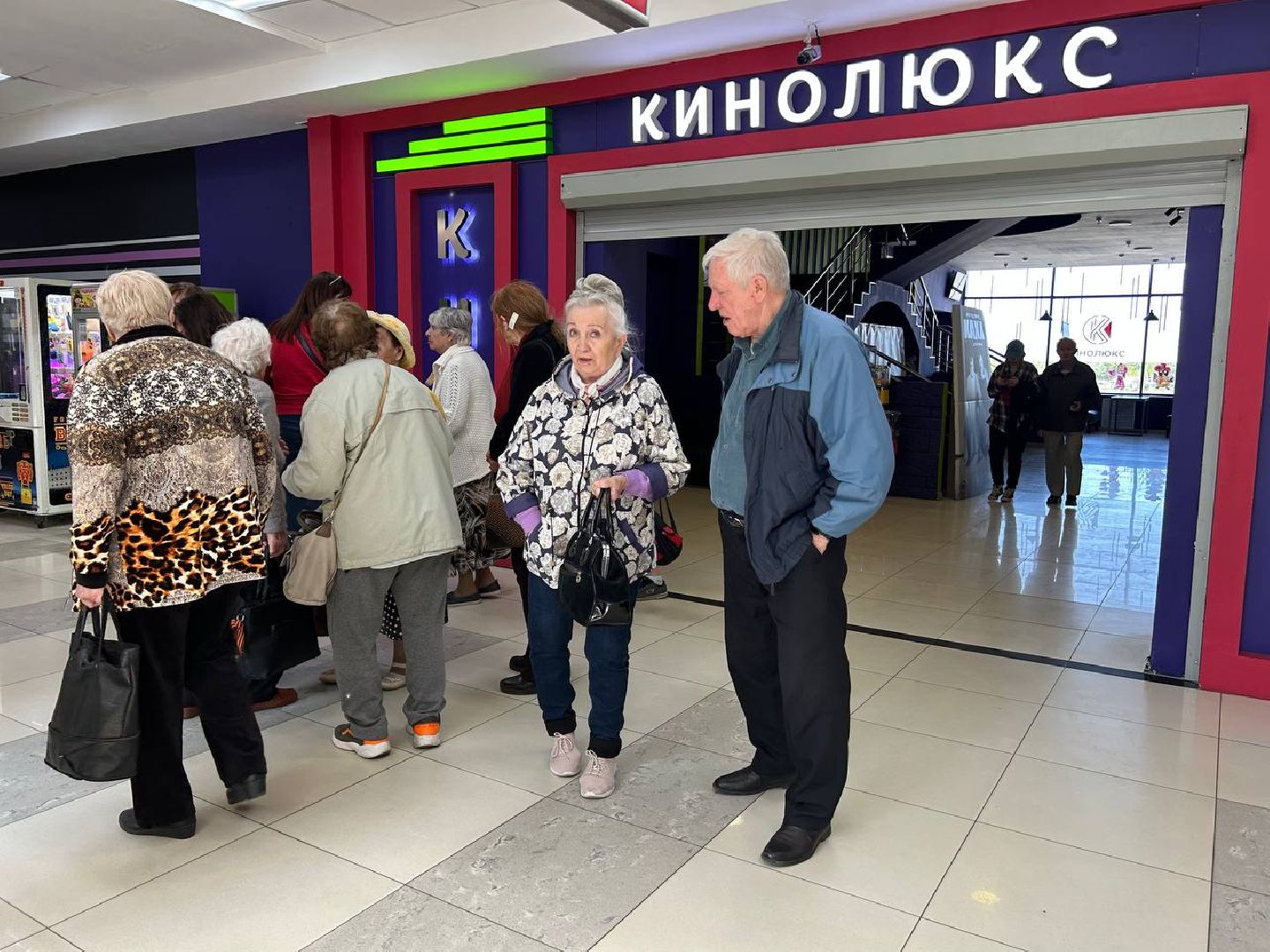 долголеты, активное долголетие, серпухов, кино, вызов, досуг,