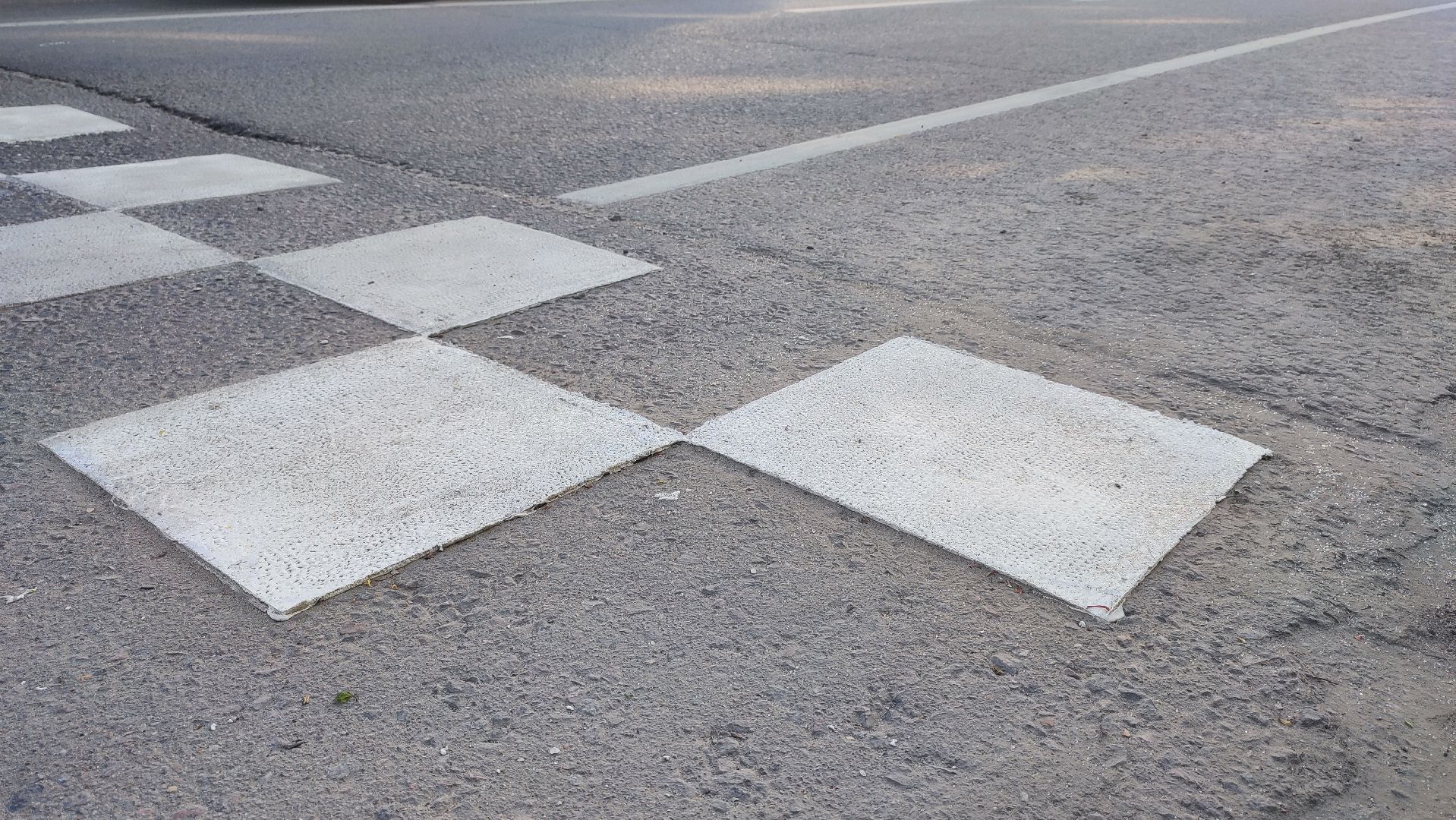 Кашира, дорожная разметка, пешеходный переход, лежачий полицейский