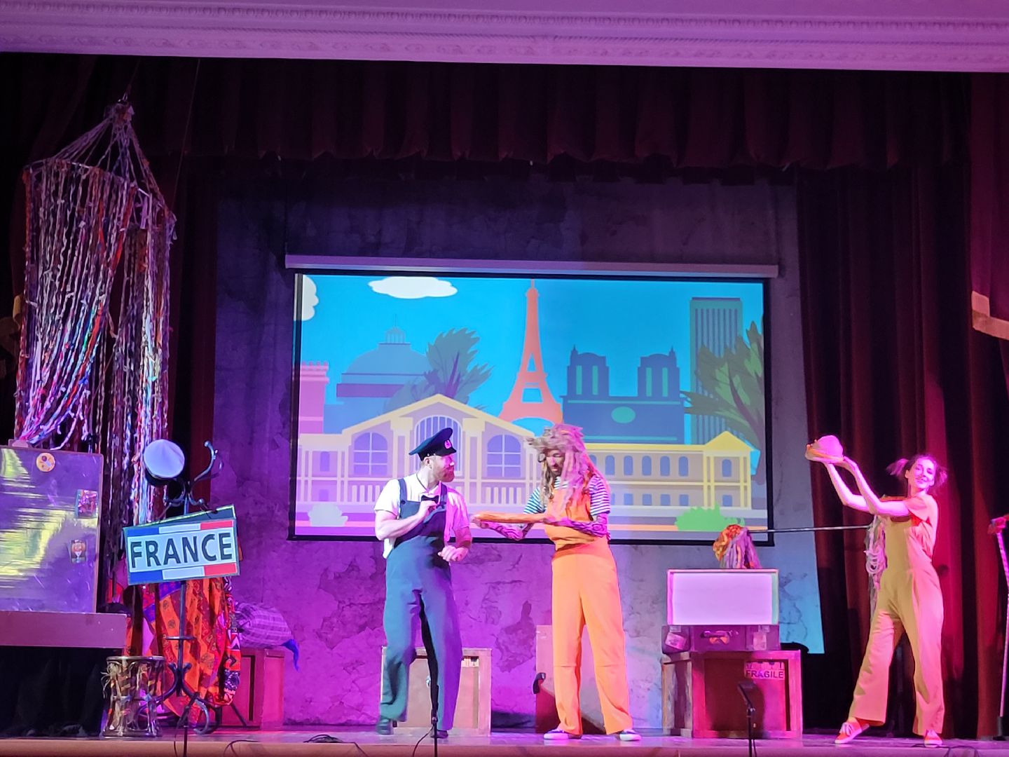 дети; театр; видное; дворец культуры; спектакль