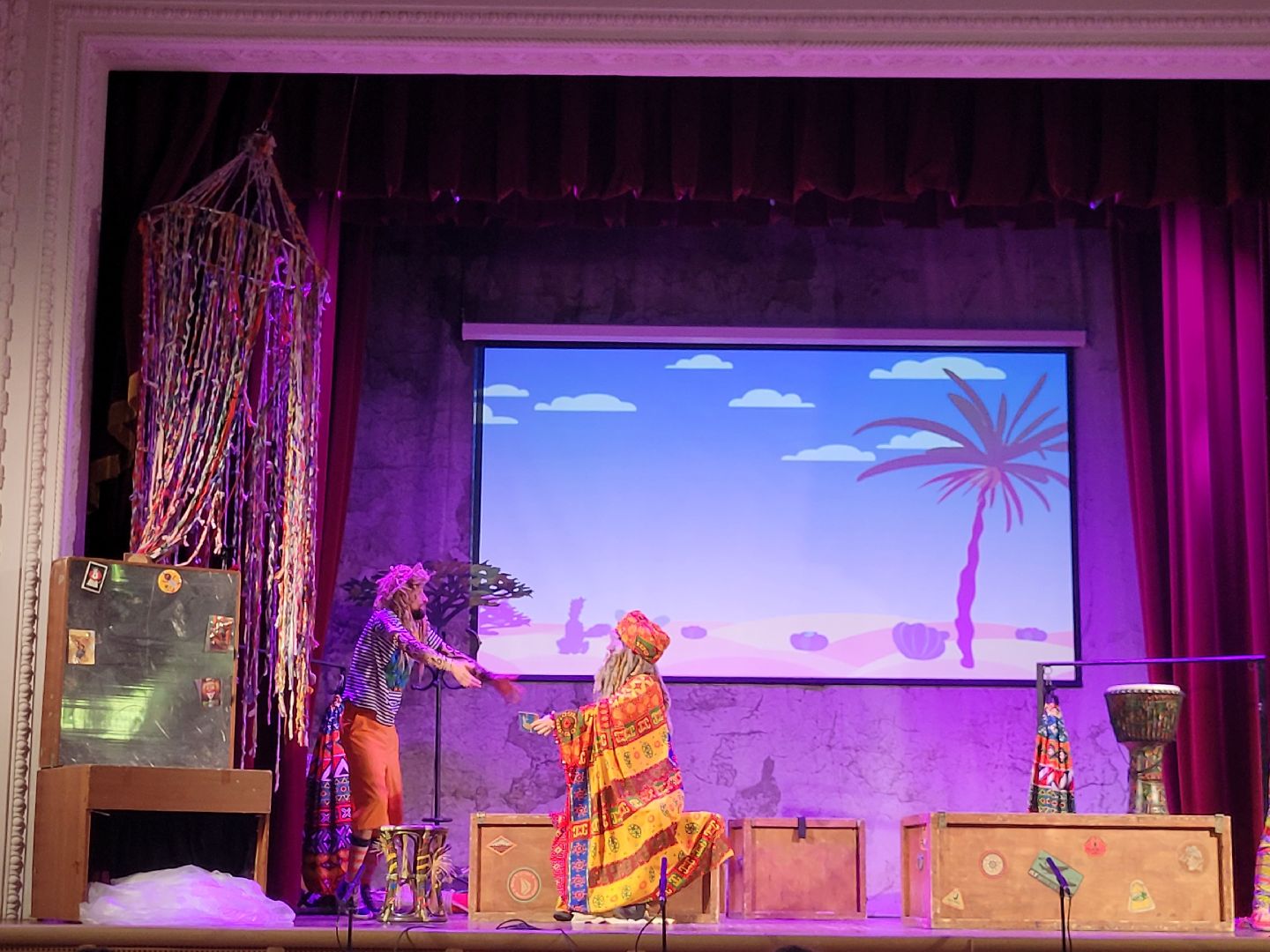 дети; театр; видное; дворец культуры; спектакль