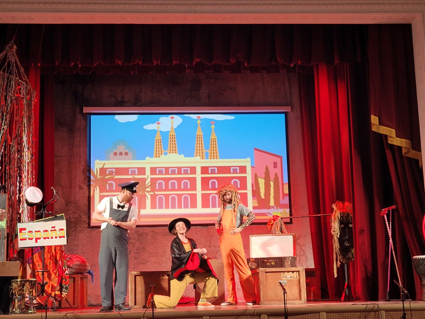 дети; театр; видное; дворец культуры; спектакль