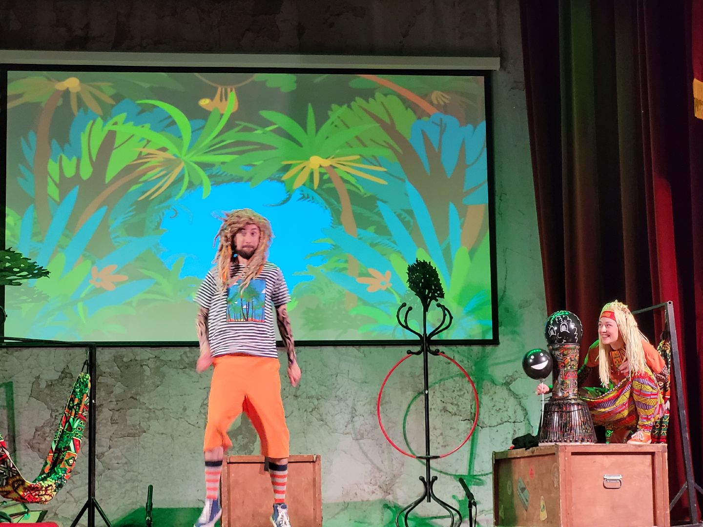 дети; театр; видное; дворец культуры; спектакль