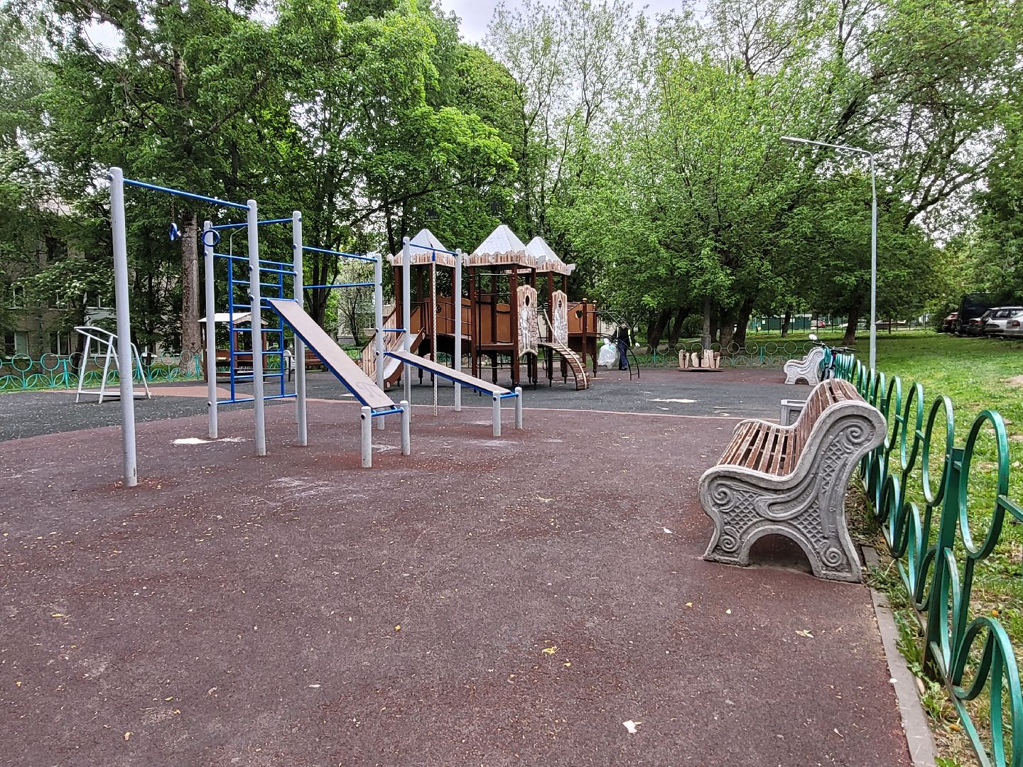 двор; детская площадка; обновление; благоустройство; видное