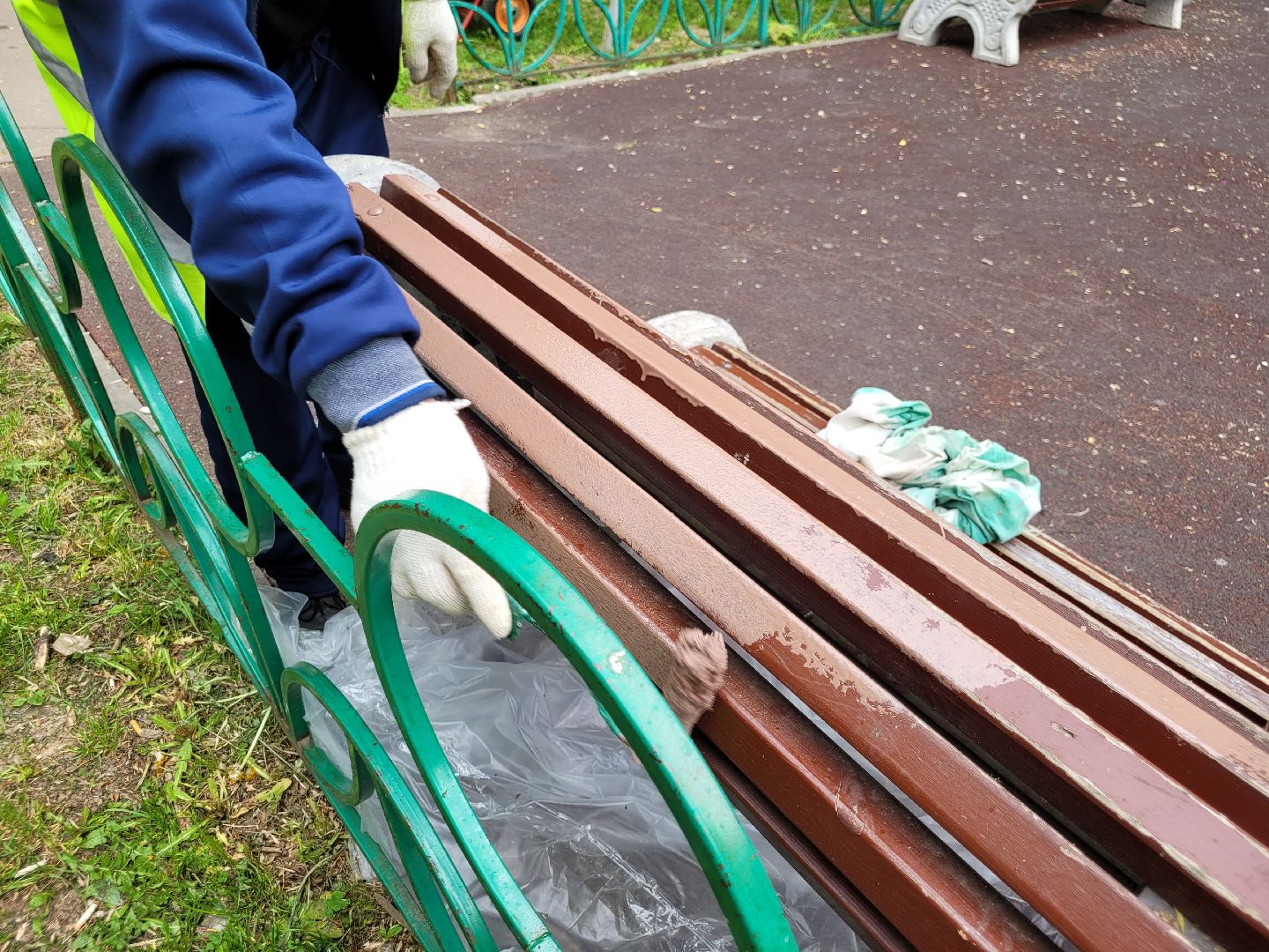 двор; детская площадка; обновление; благоустройство; видное