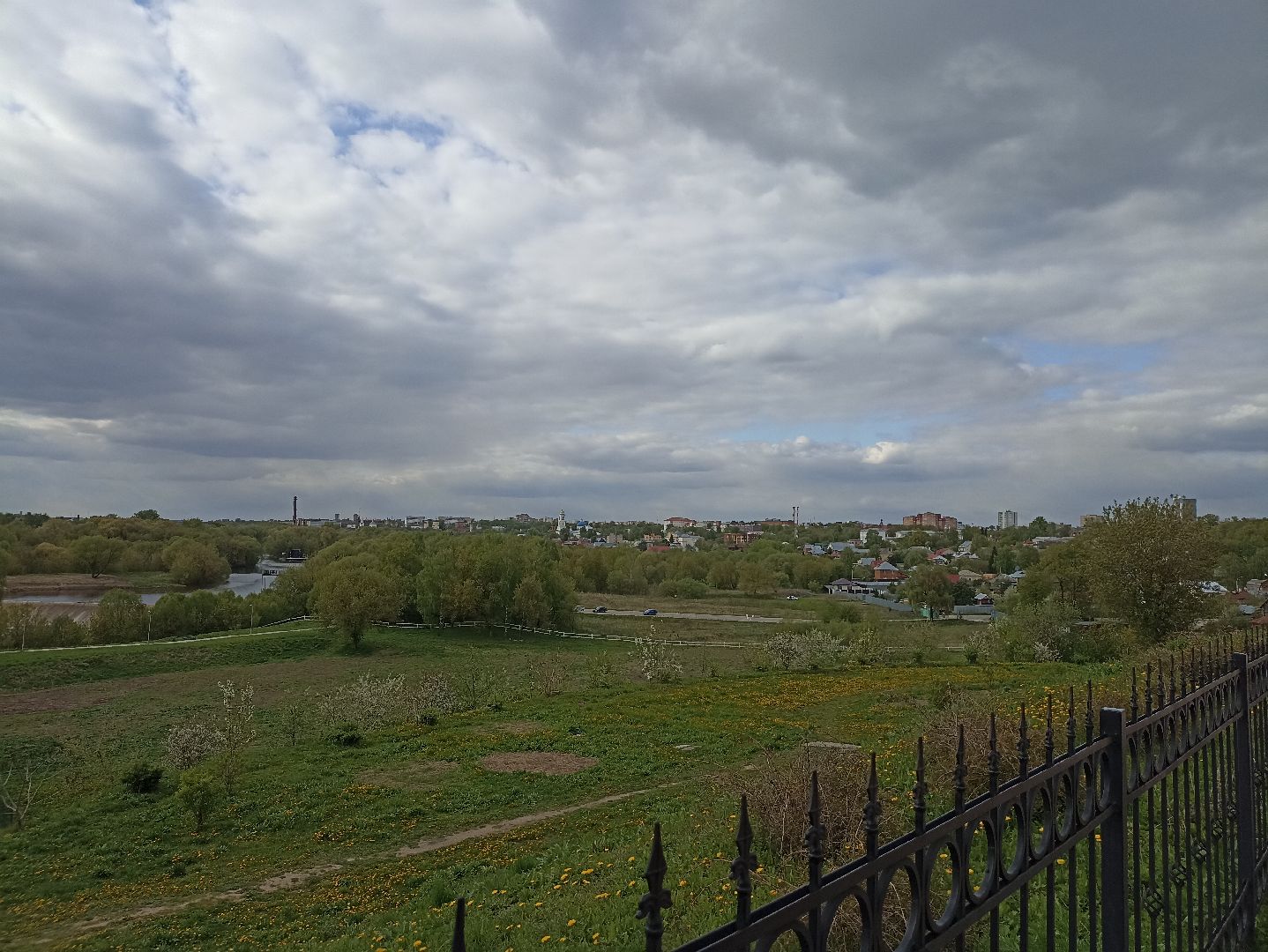 Серпухов, Подмосковье, туризм, монастырь, Нара, река, пруд, туристы