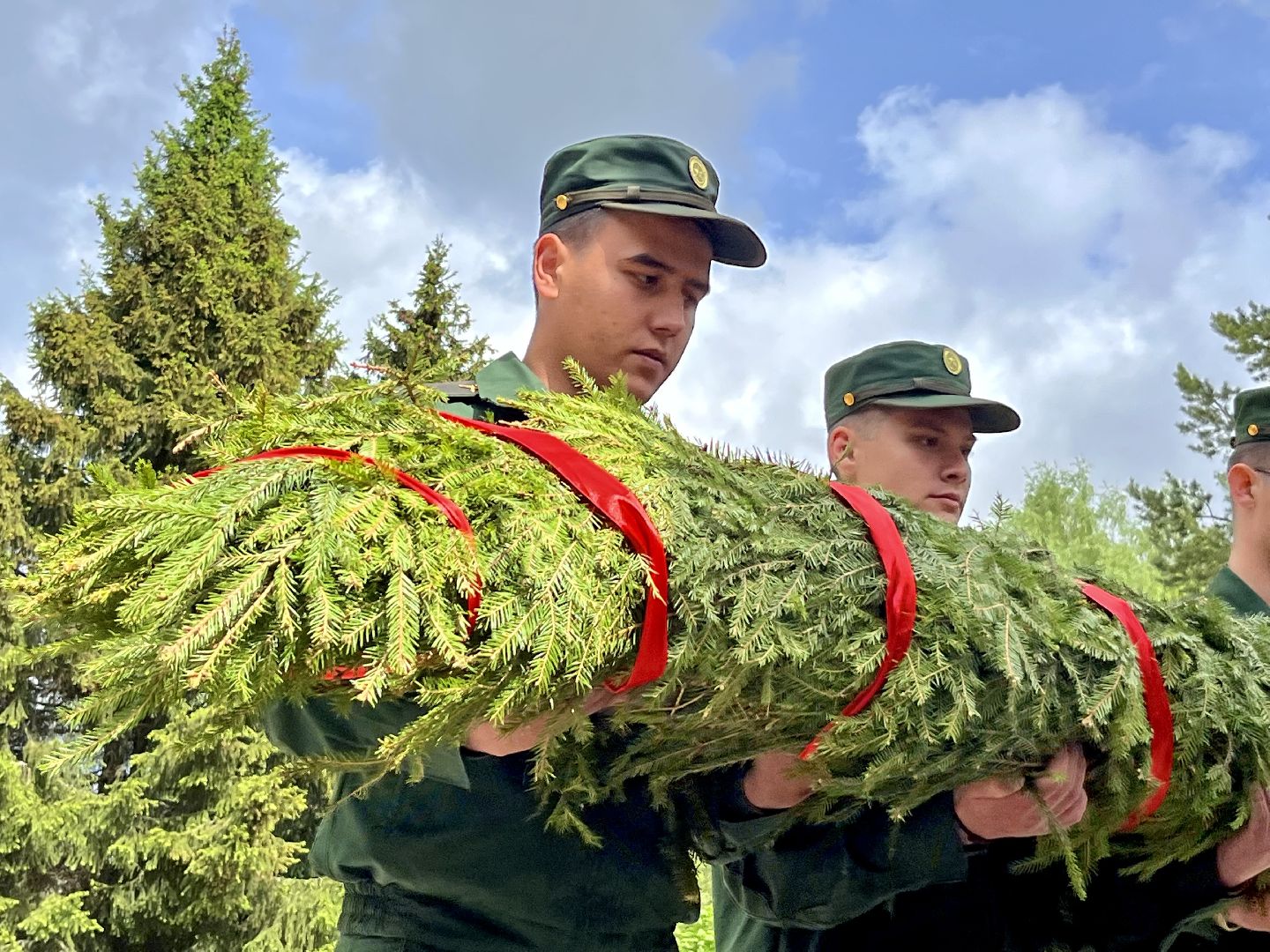 Наро-Фоминск, память, латыши, поисковое движение, Латышская дивизия, никто не забыт, память