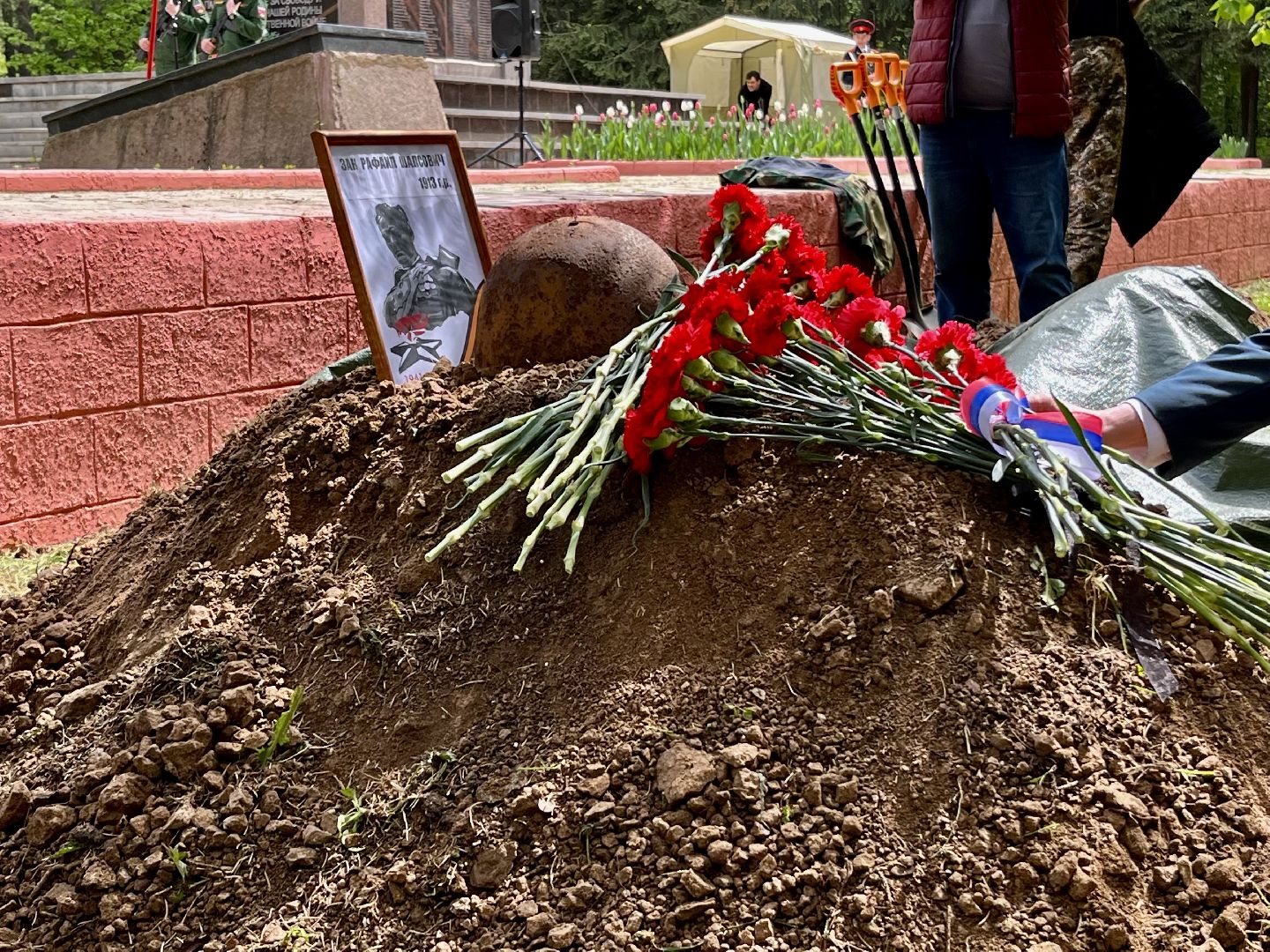 Наро-Фоминск, память, латыши, поисковое движение, Латышская дивизия, никто не забыт, память