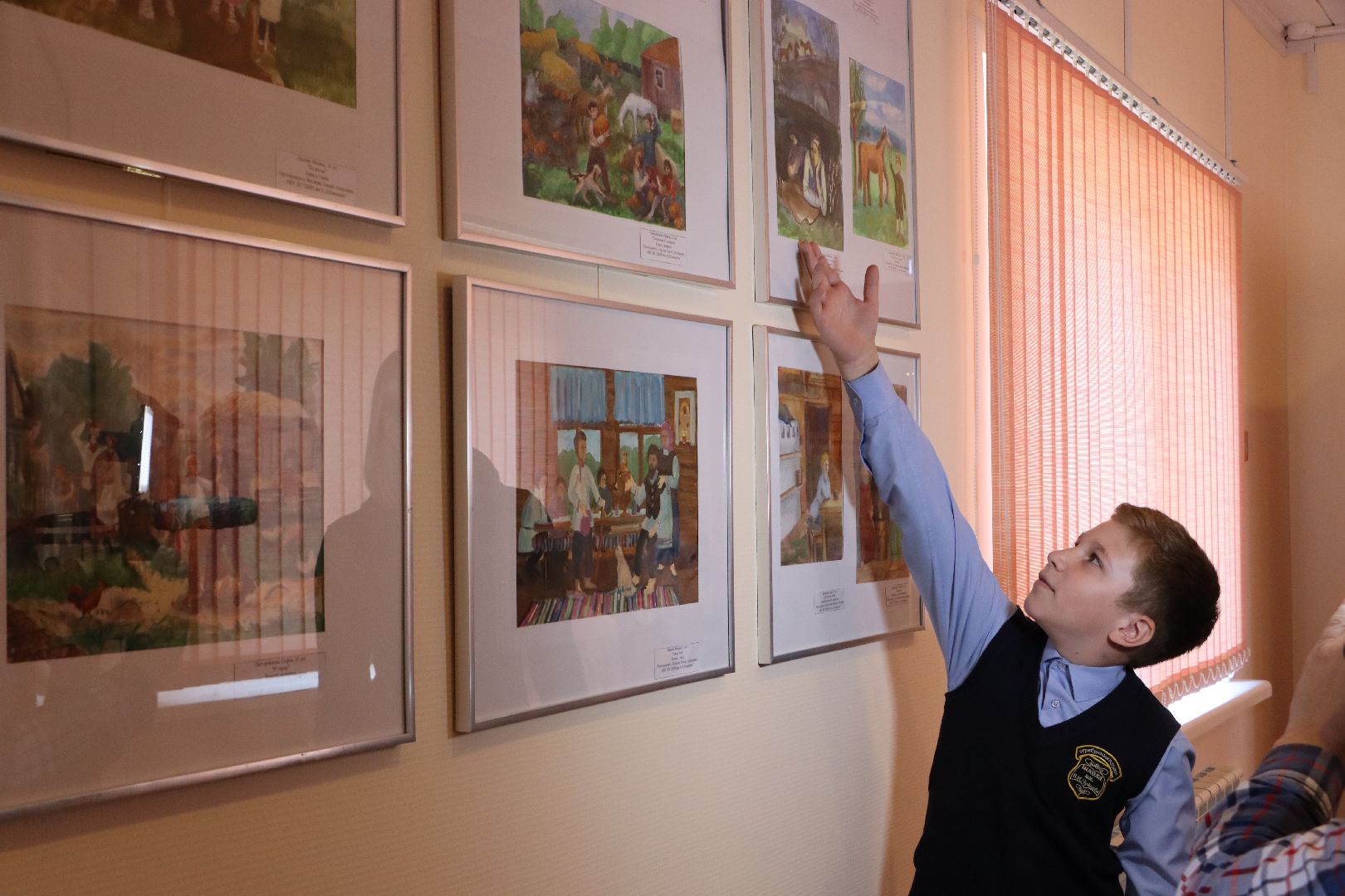 Серебряные Пруды, образование